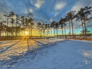 71 Jayne Point, Oriental, NC, 28571