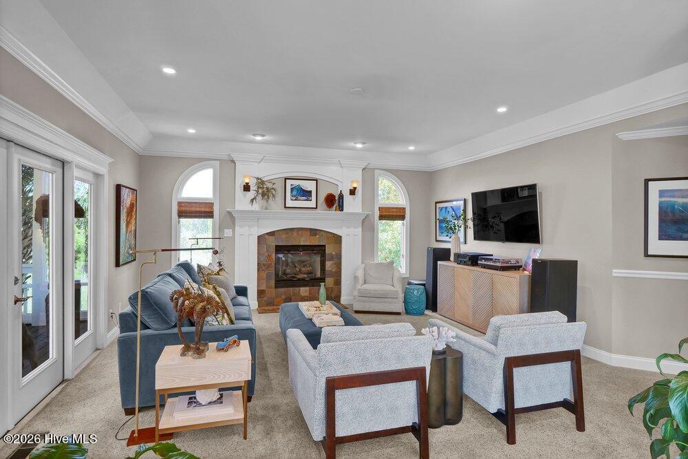 100559715 | Photo 26