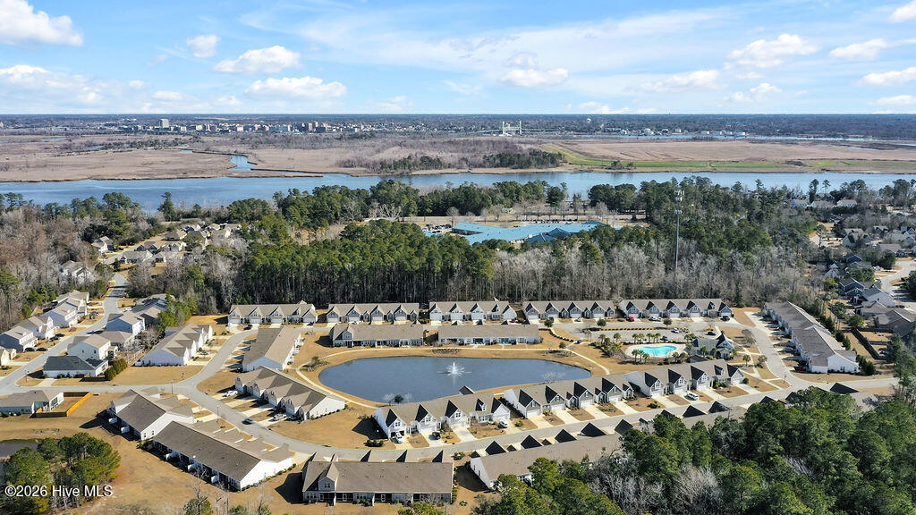 100553191 | Photo 51