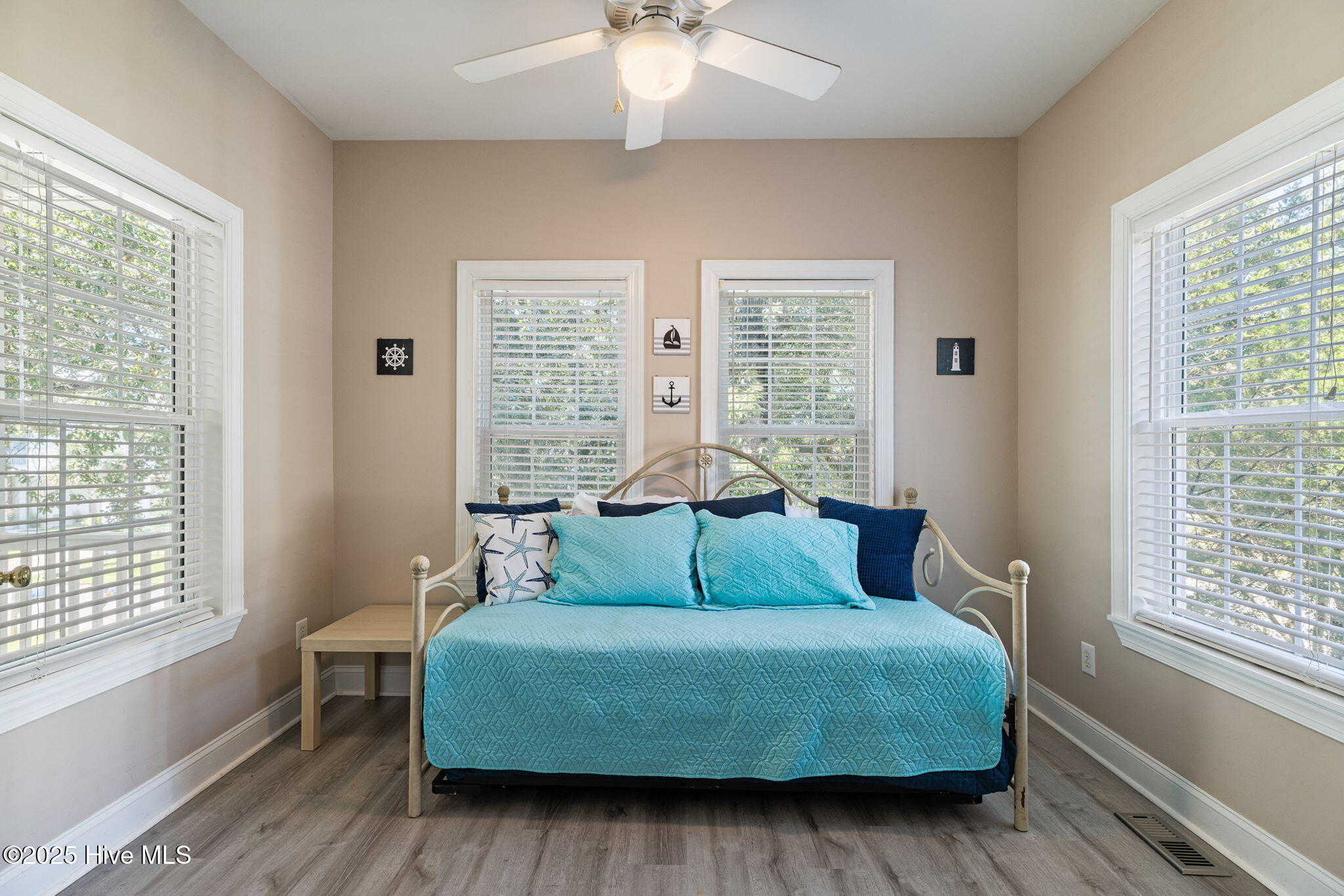 106 SE 44th Street, Oak Island, NC, 28465