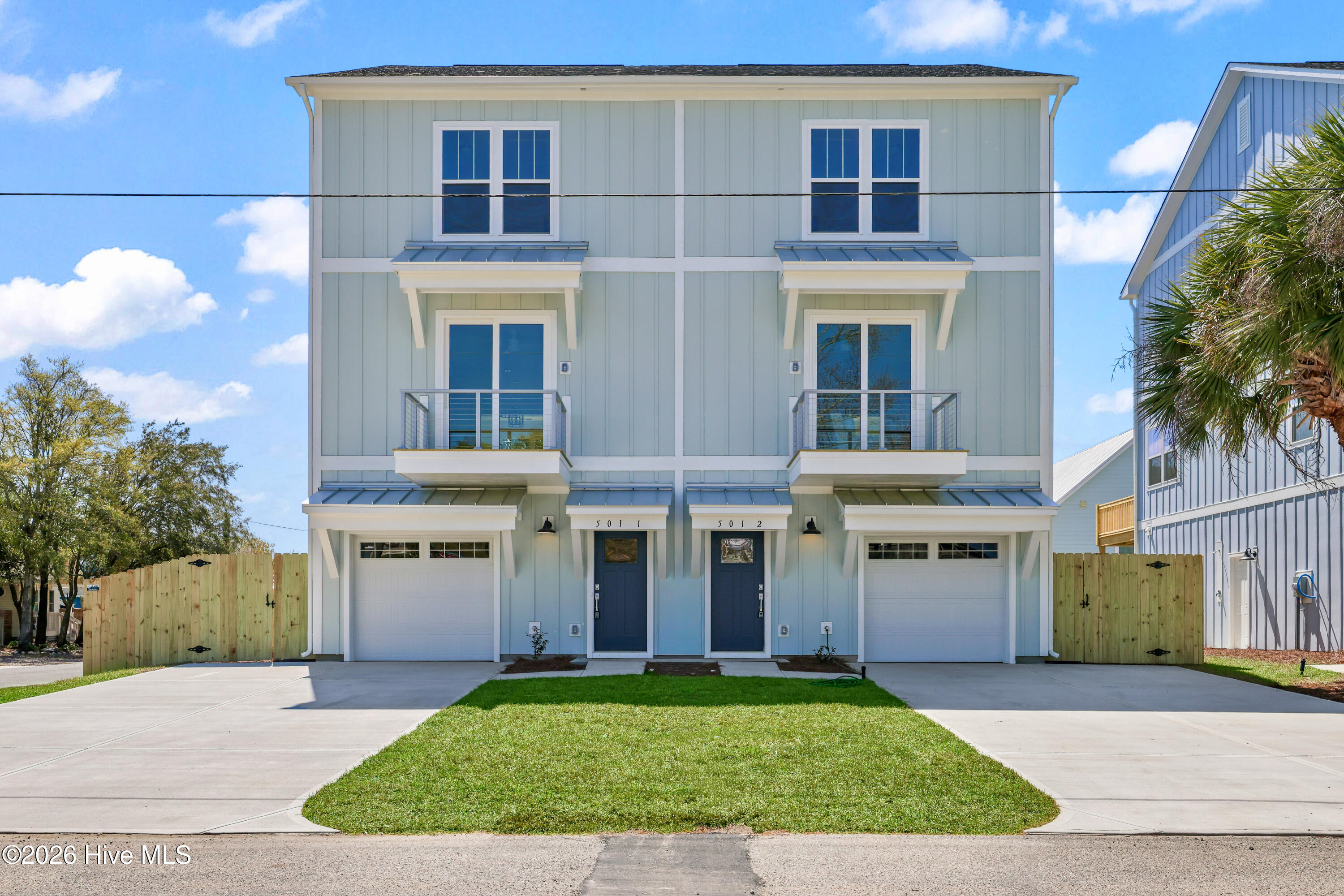 100561873 | Photo 60