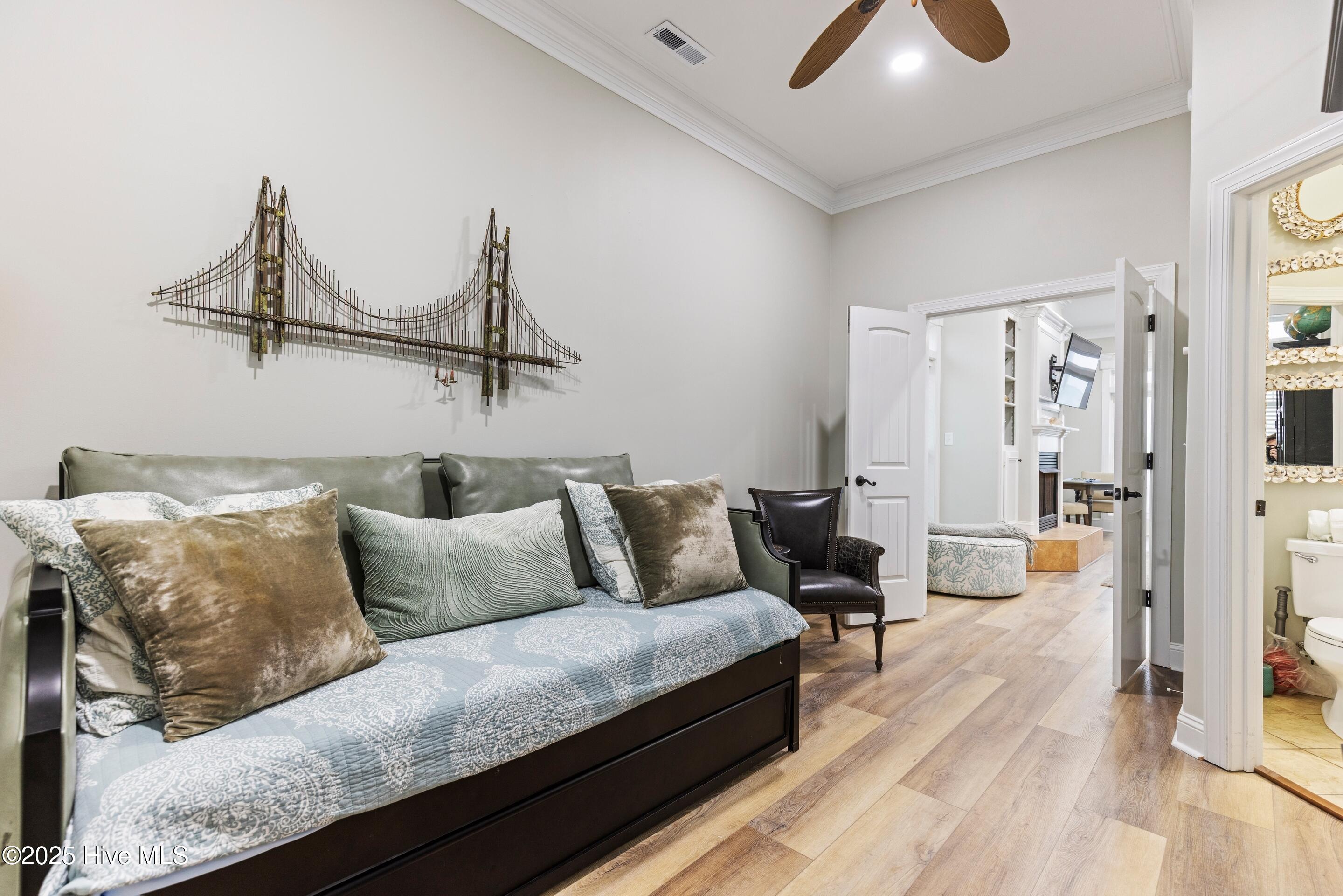 100546411 | Photo 18