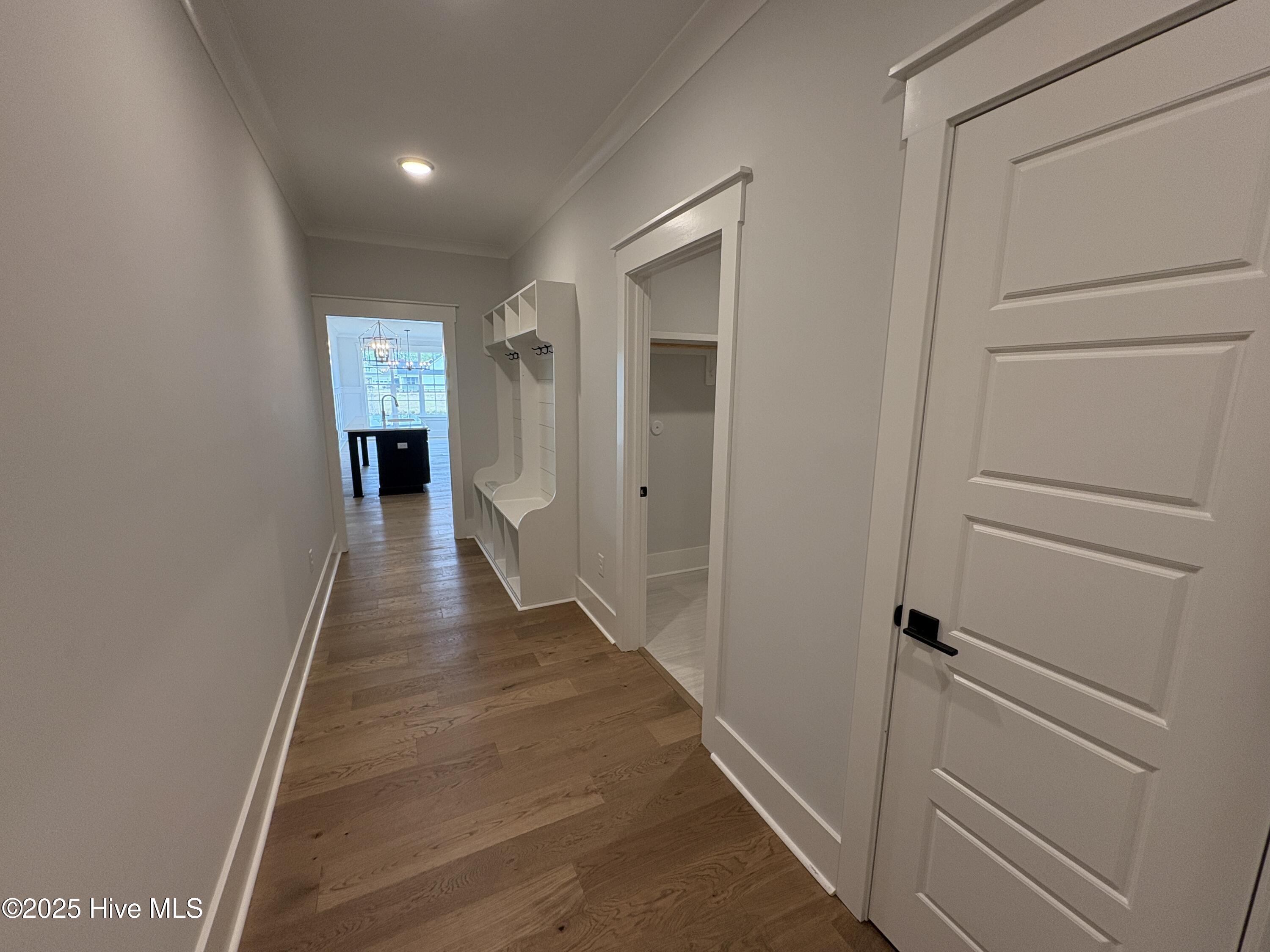 100521777 | Photo 27