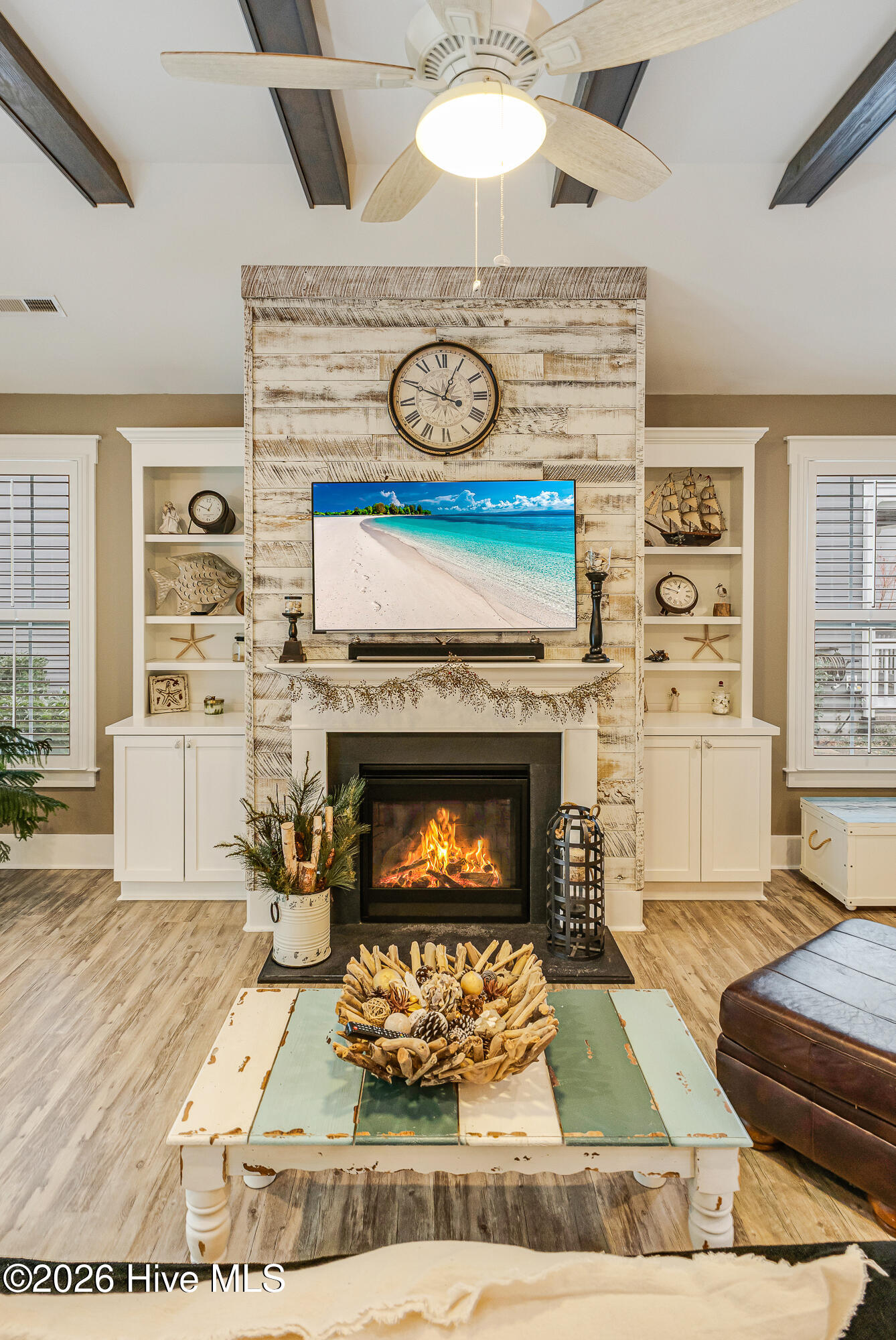 100551306 | Photo 10