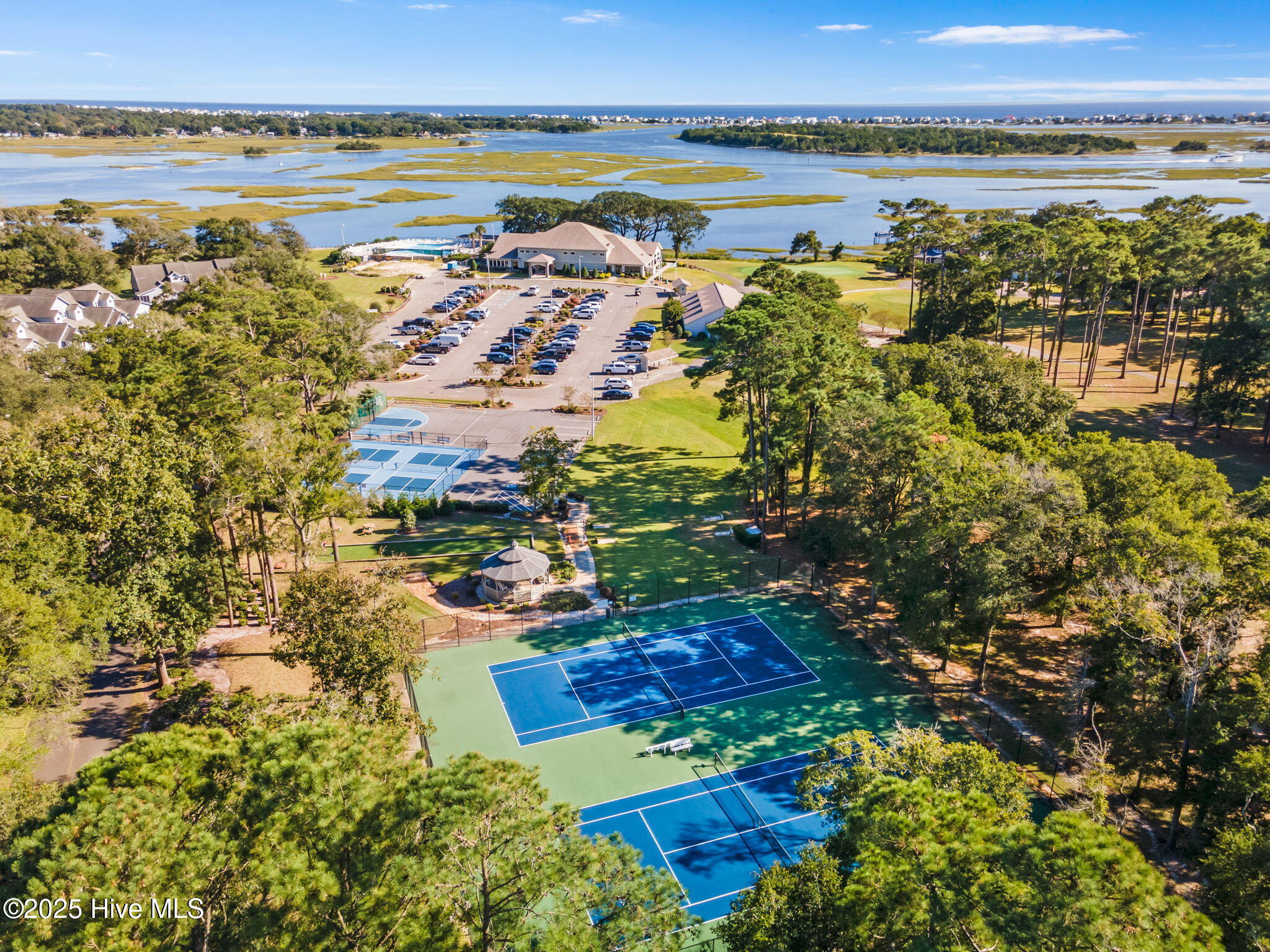 100537581 | Photo 12