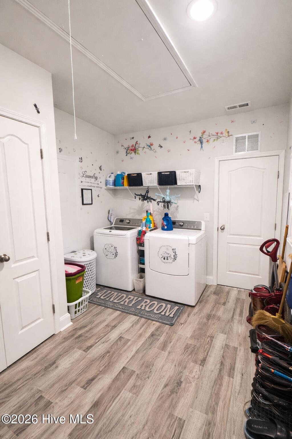 100564656 | Photo 14