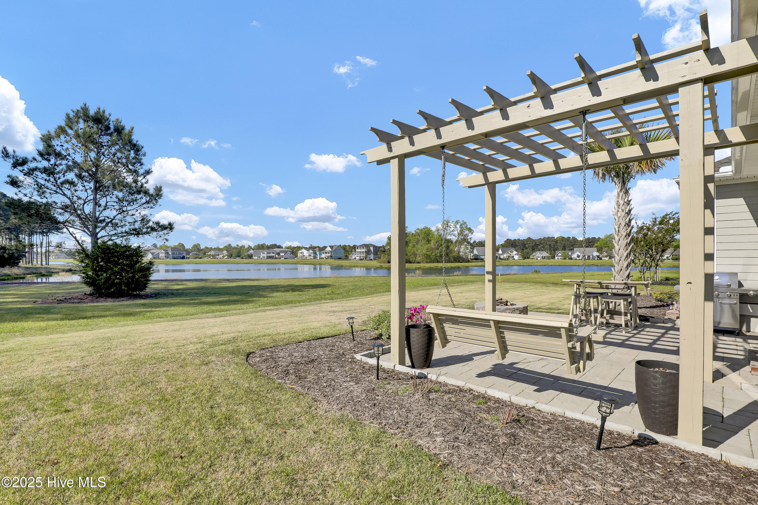 100565808 | Photo 26