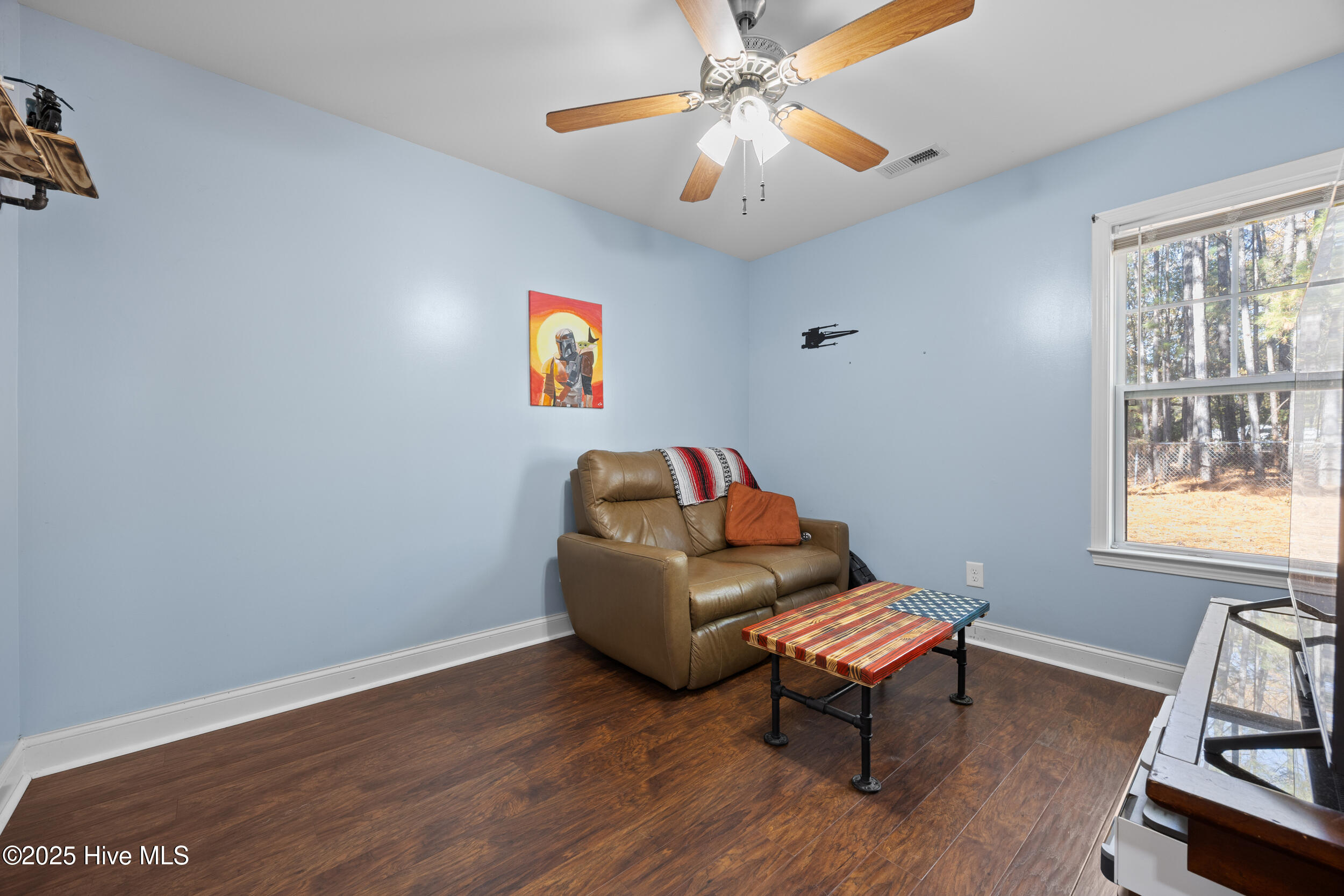 100545766 | Photo 21