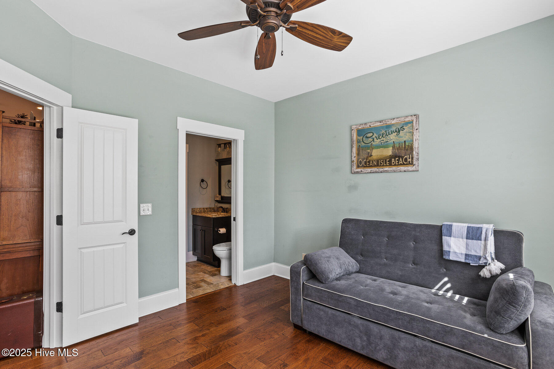 100503358 | Photo 20