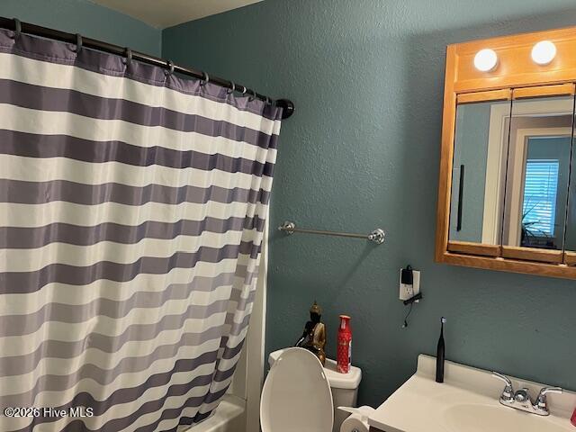 100569144 | Photo 11