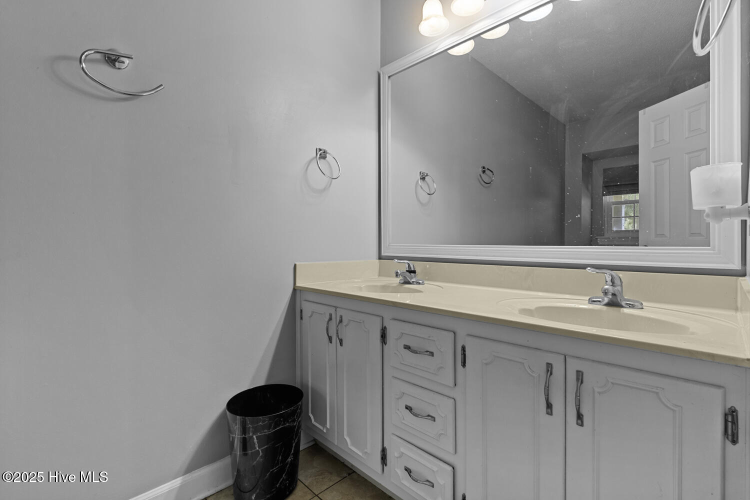 302 Southwest Drive, Jacksonville, NC 28540 – photo 20: southwest-21