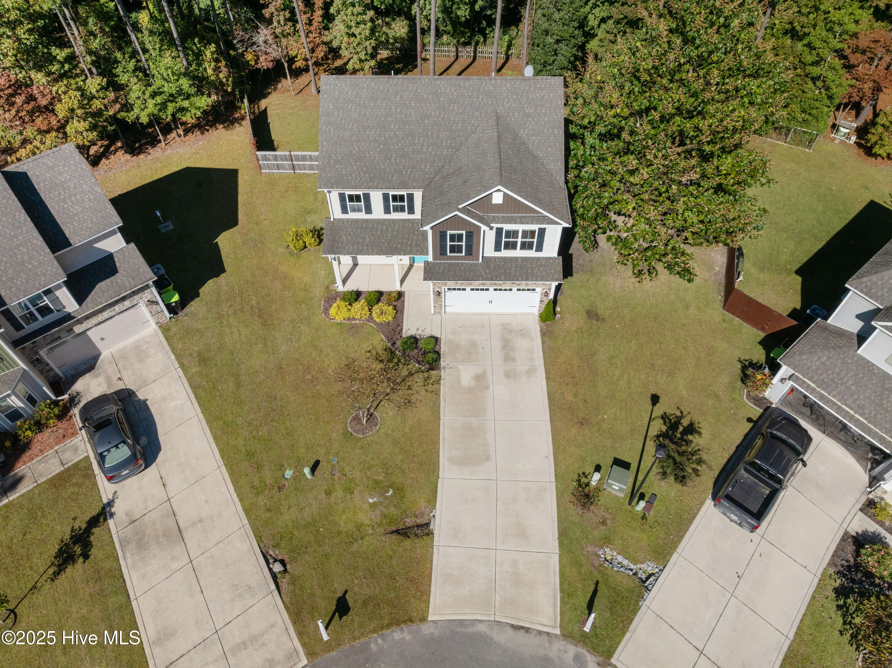 100546019 | Photo 46