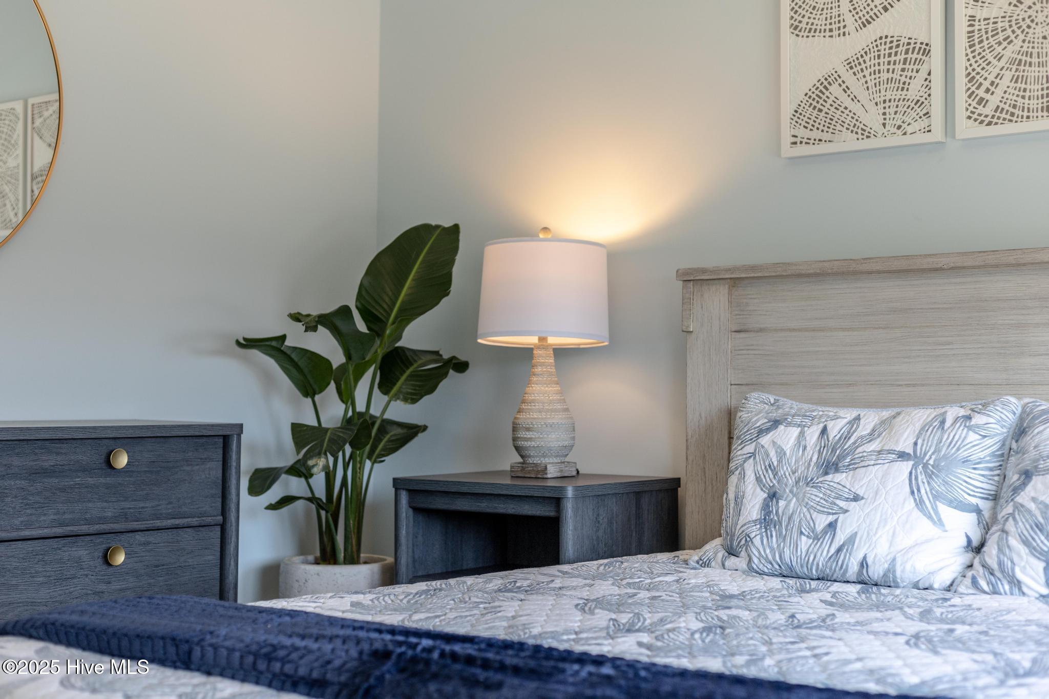 100533799 | Photo 41