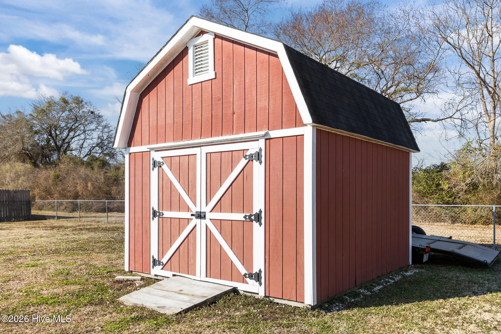 100554153 | Photo 50