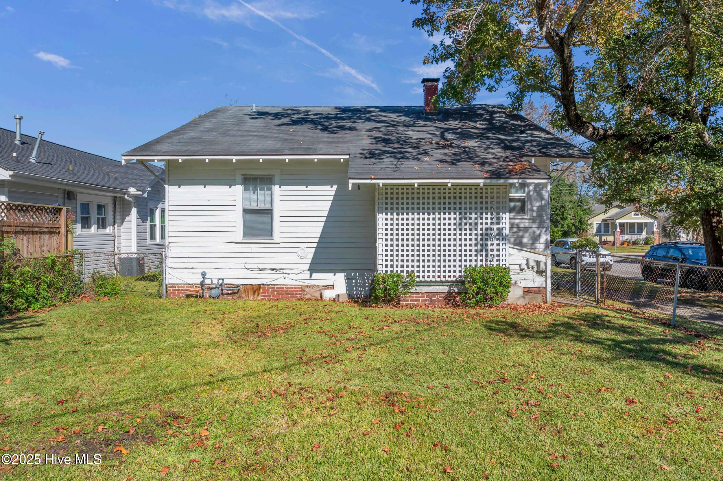 100540647 | Photo 13