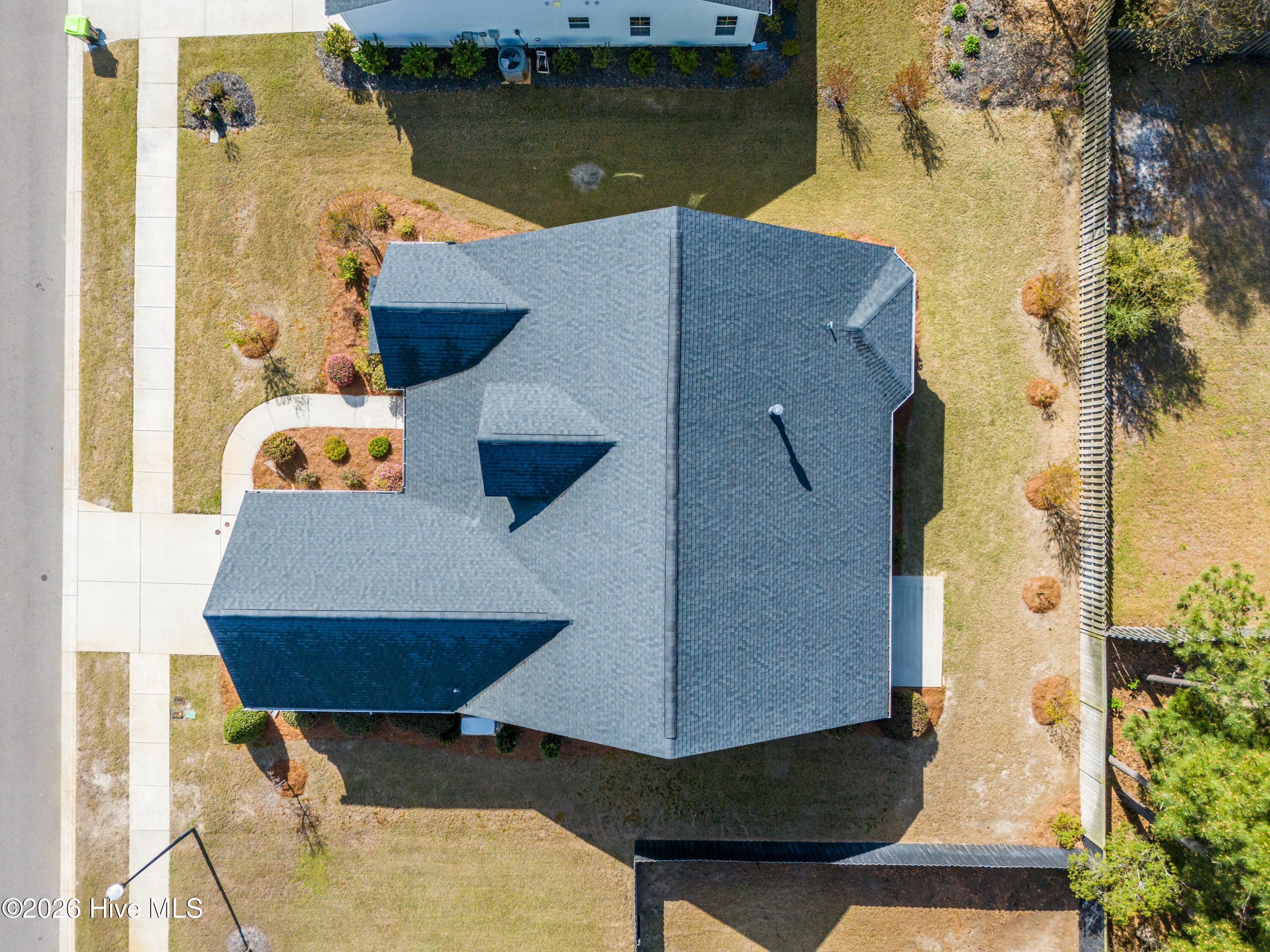 100564151 | Photo 34