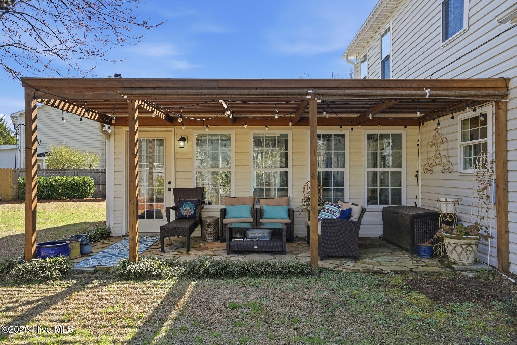 100557423 | Photo 62