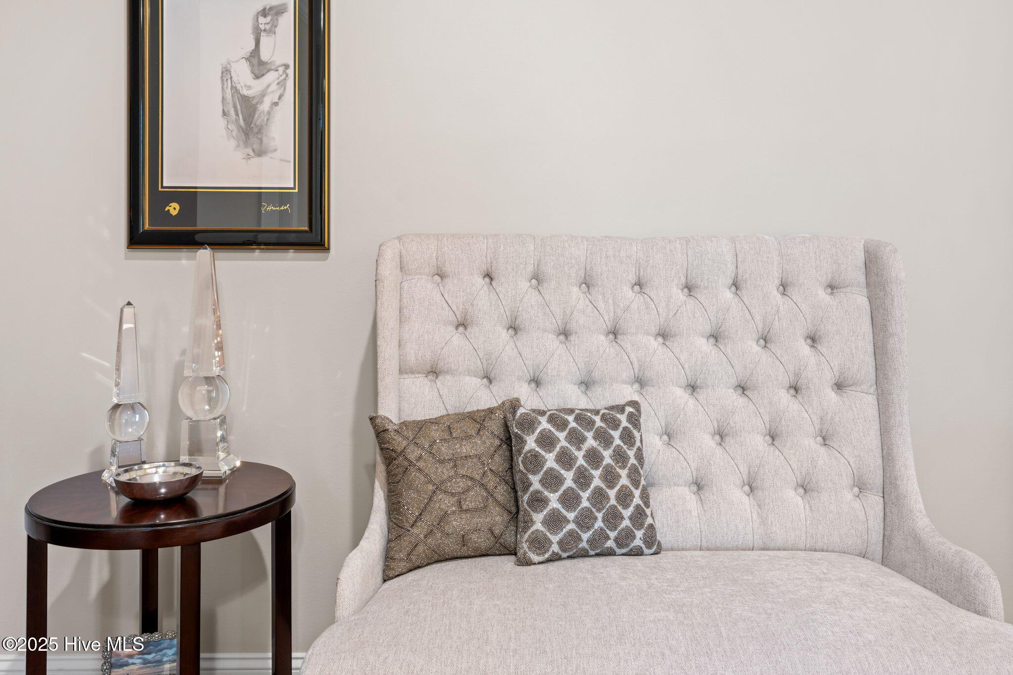 100549580 | Photo 65