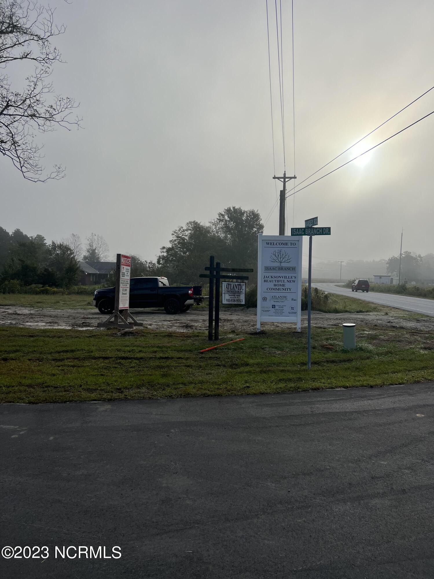 100517766 | Photo 52