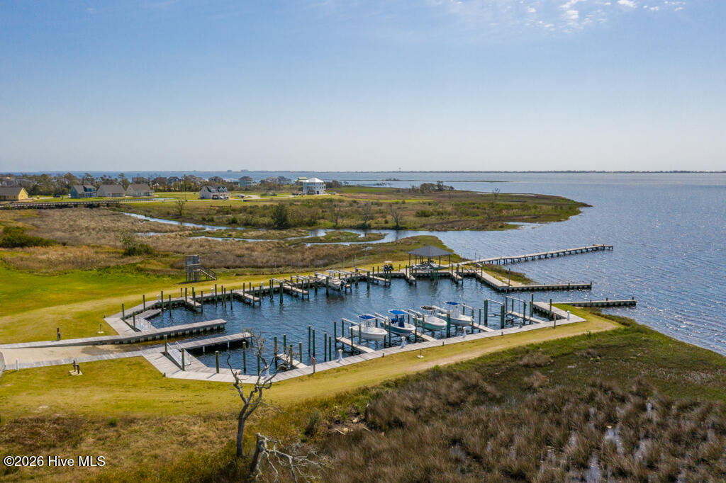 201 Lanyard Drive, Newport, NC, 28570