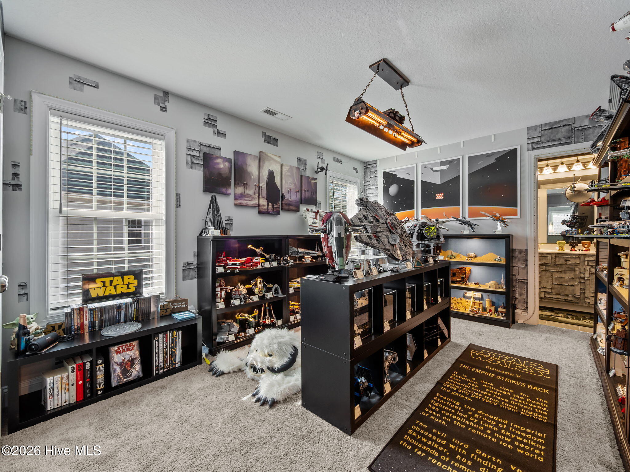 100554631 | Photo 30