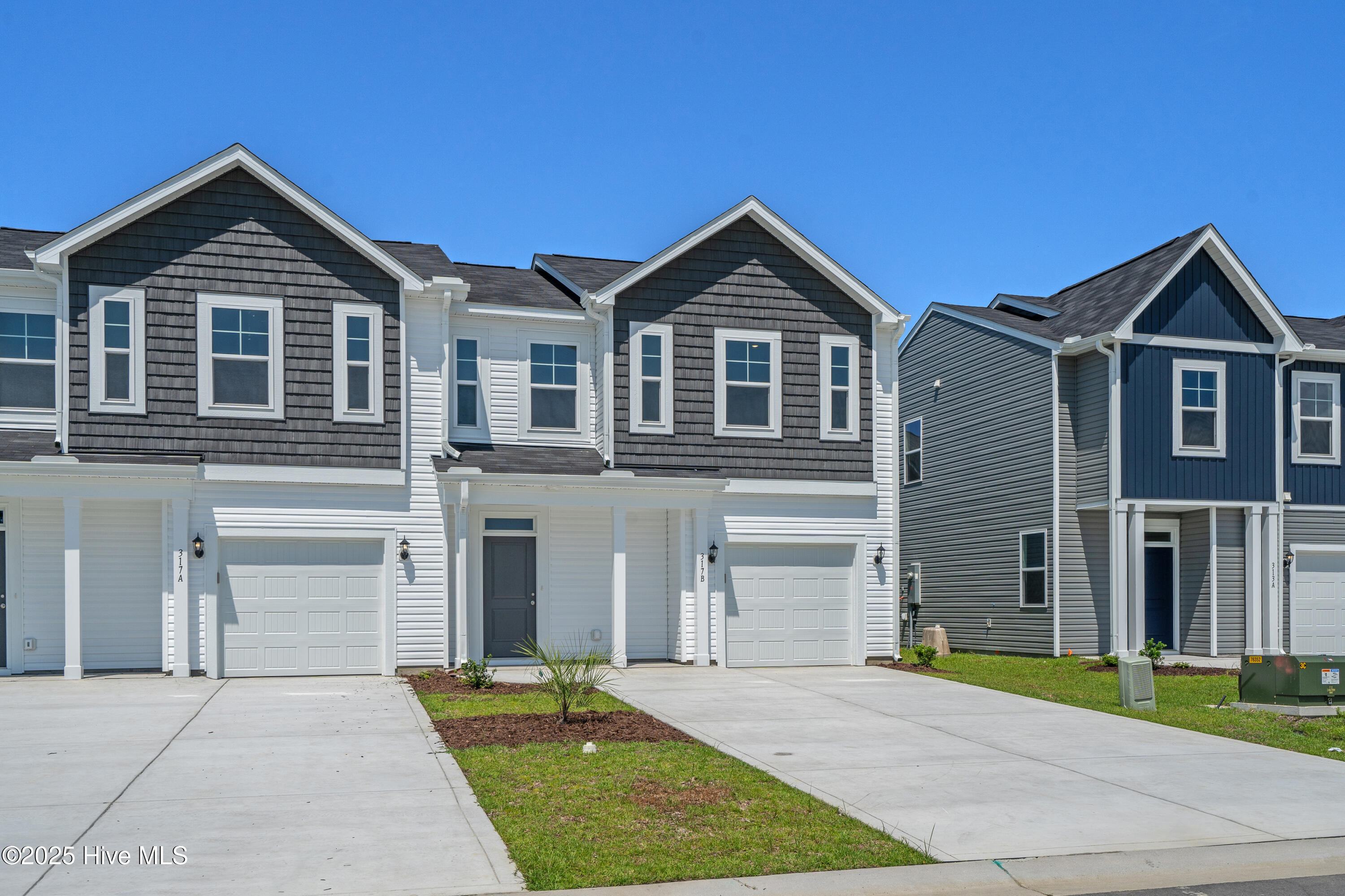 100534504 | Photo 39