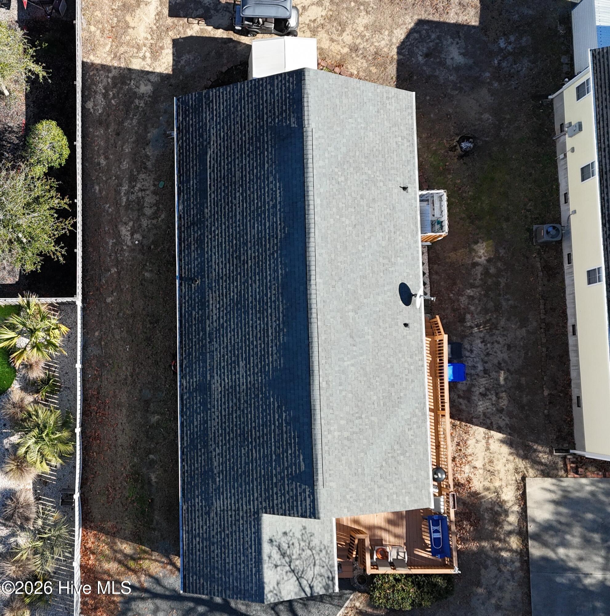 100550740 | Photo 26