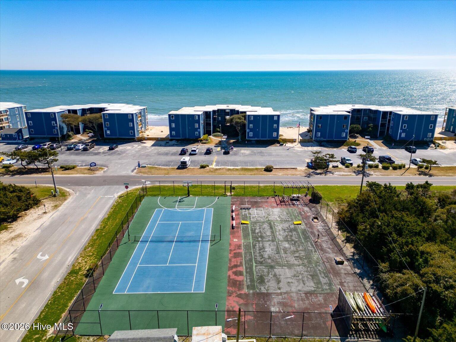 100557148 | Photo 33