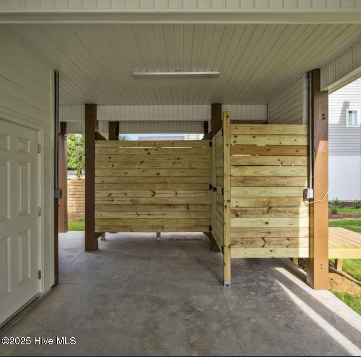 100517488 | Photo 34