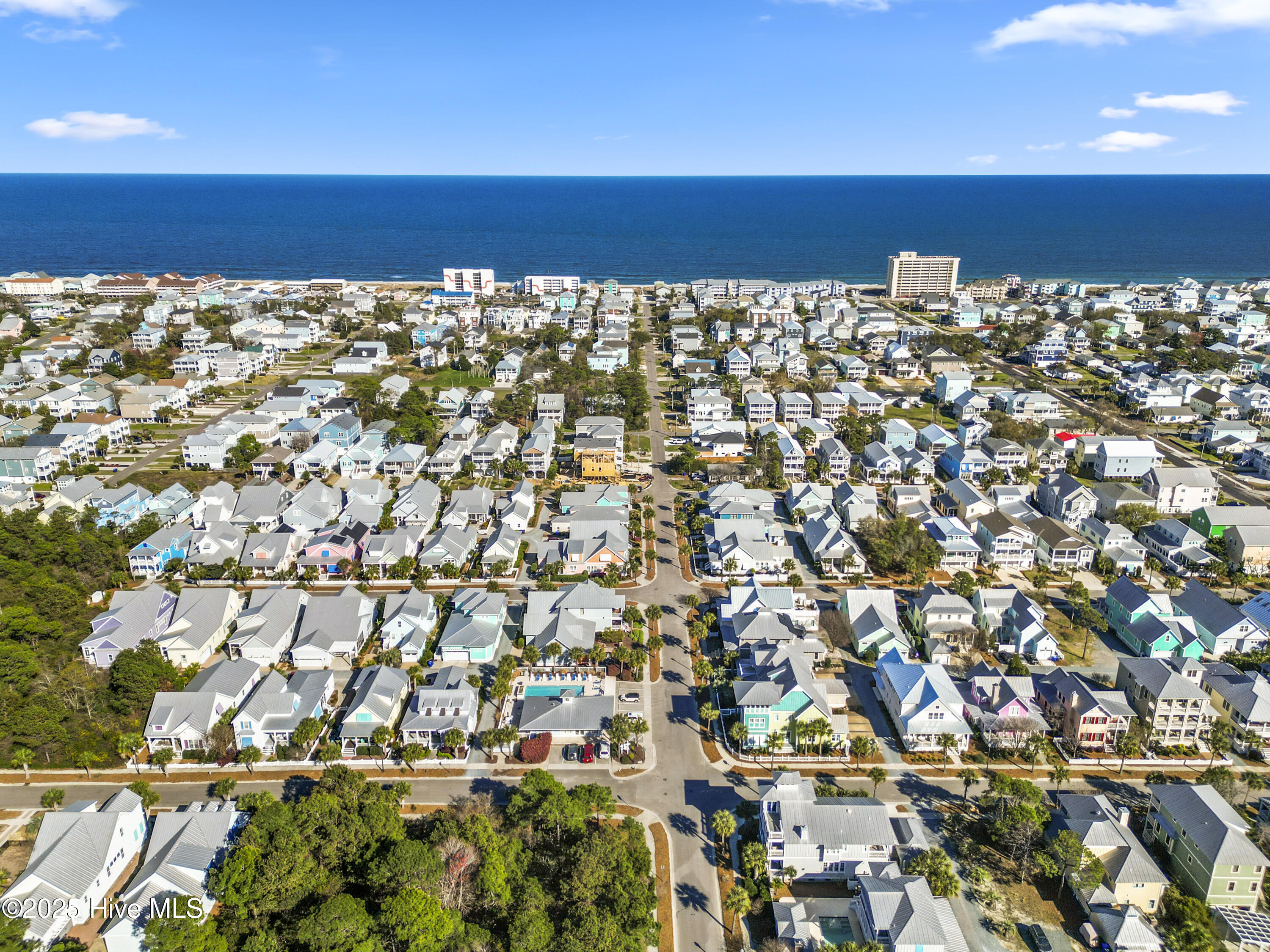 100498817 | Photo 115