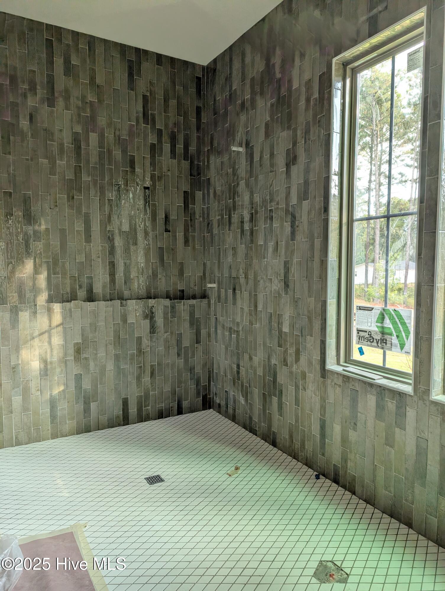 PXL_20250925_213635925