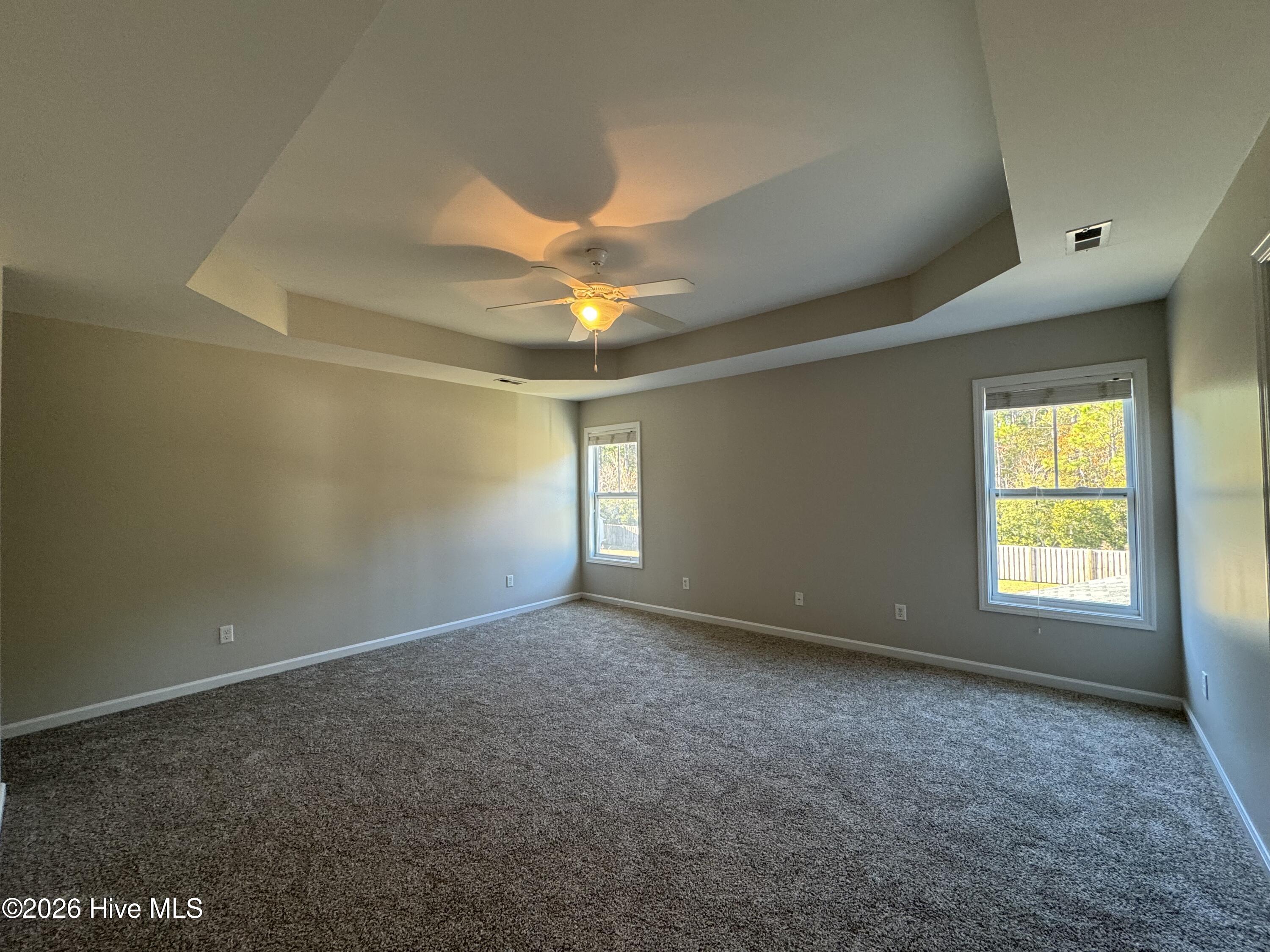 100549154 | Photo 19