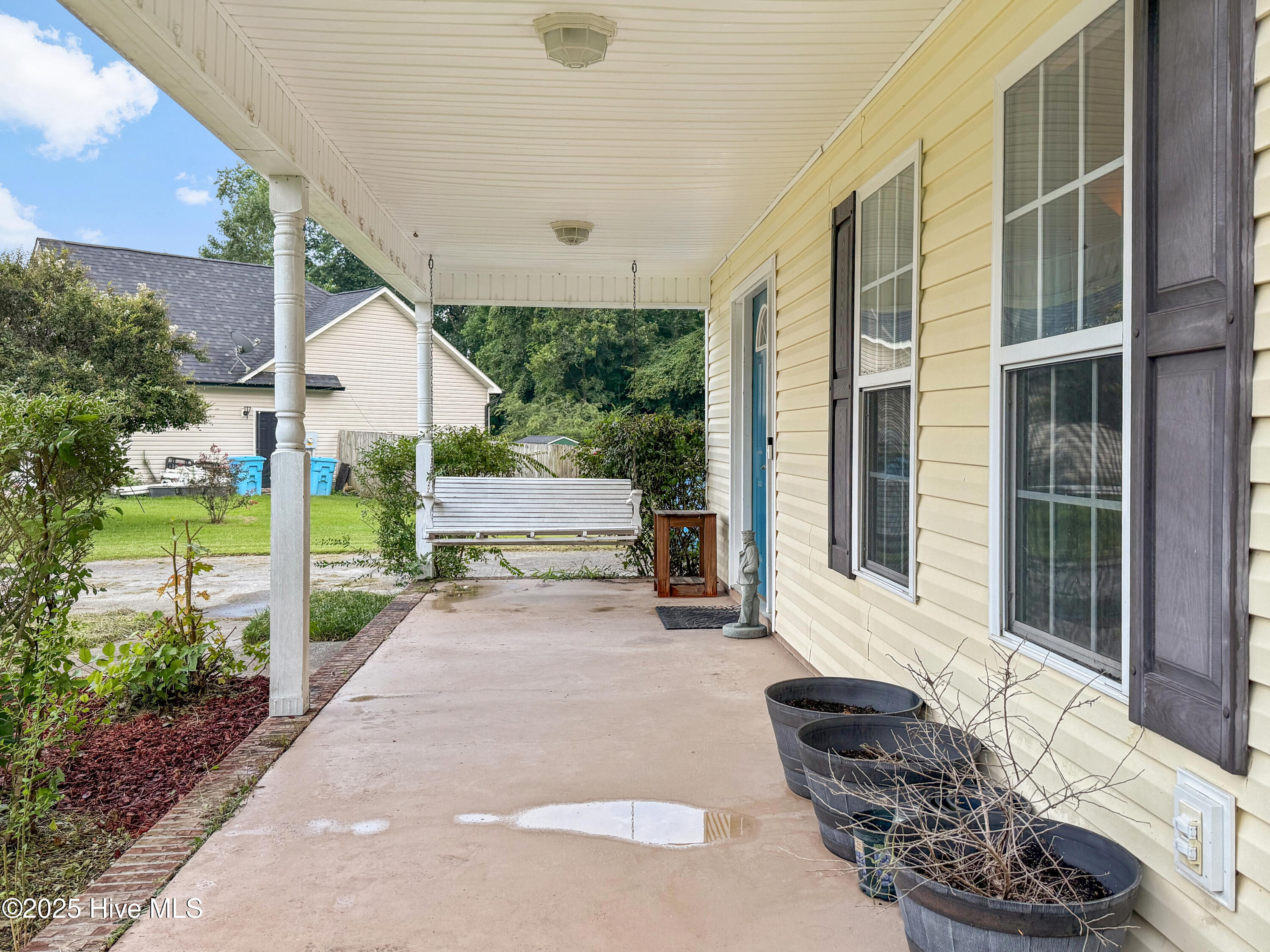 100528290 | Photo 22