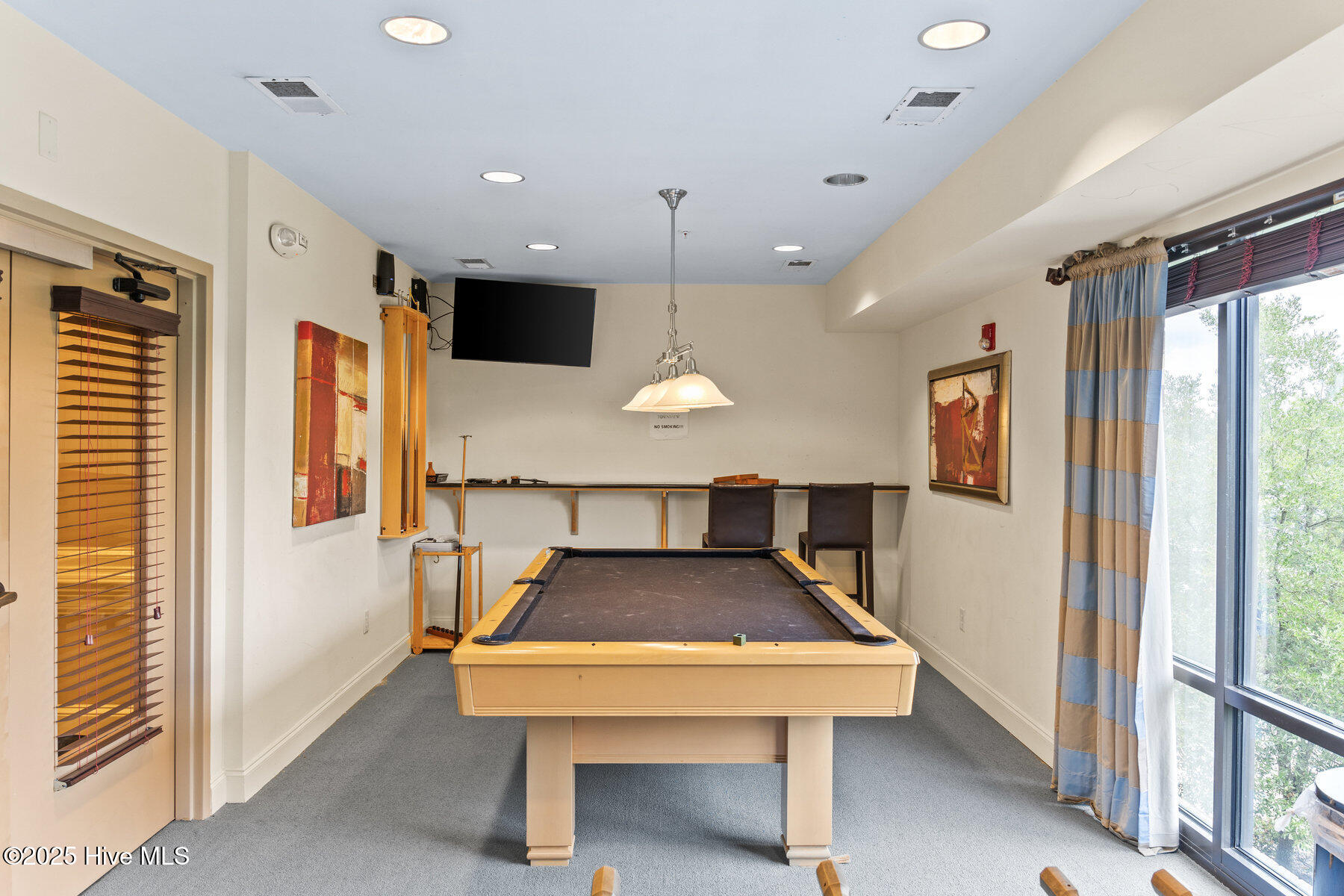 100518149 | Photo 32