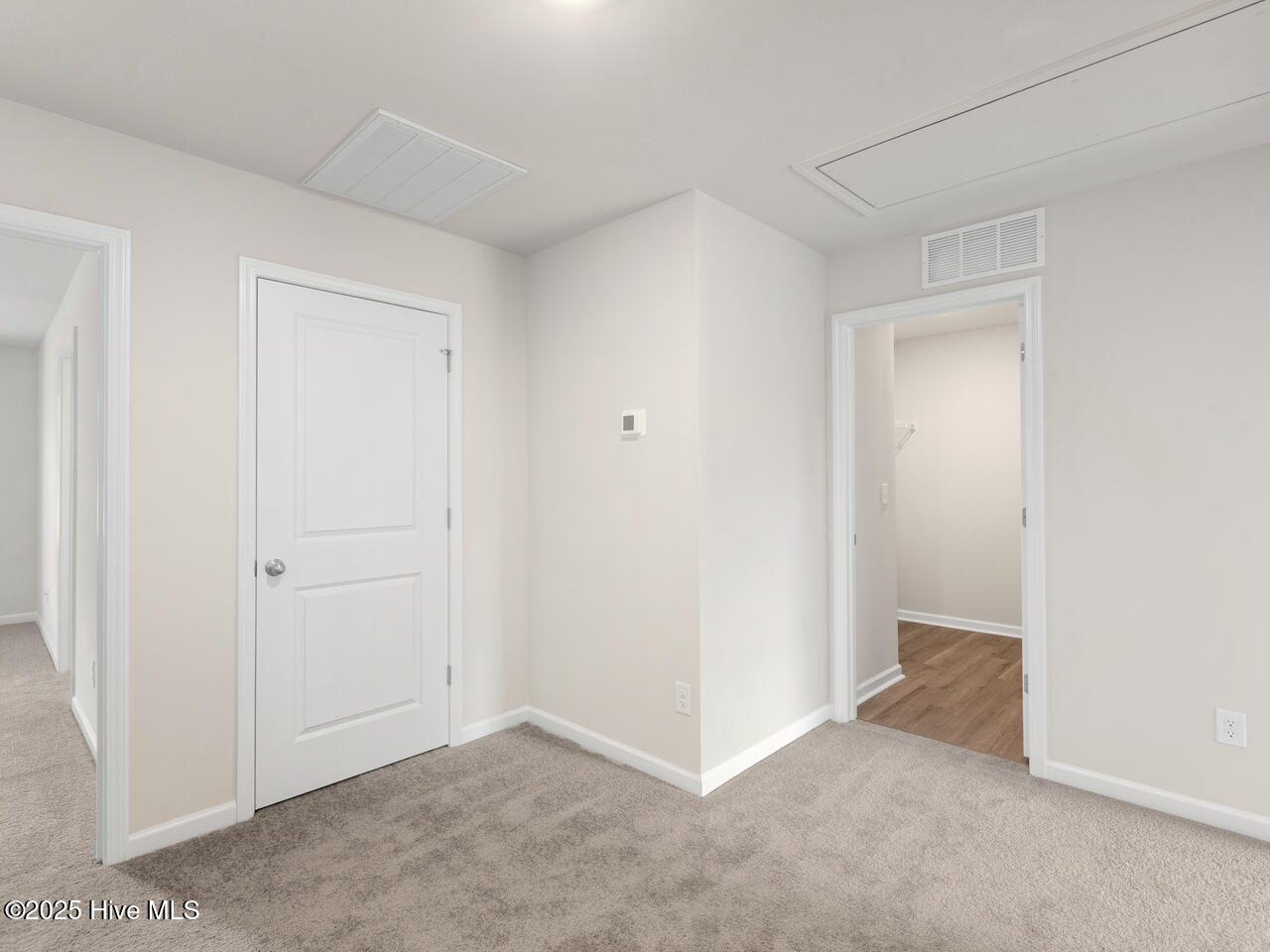 100546634 | Photo 12