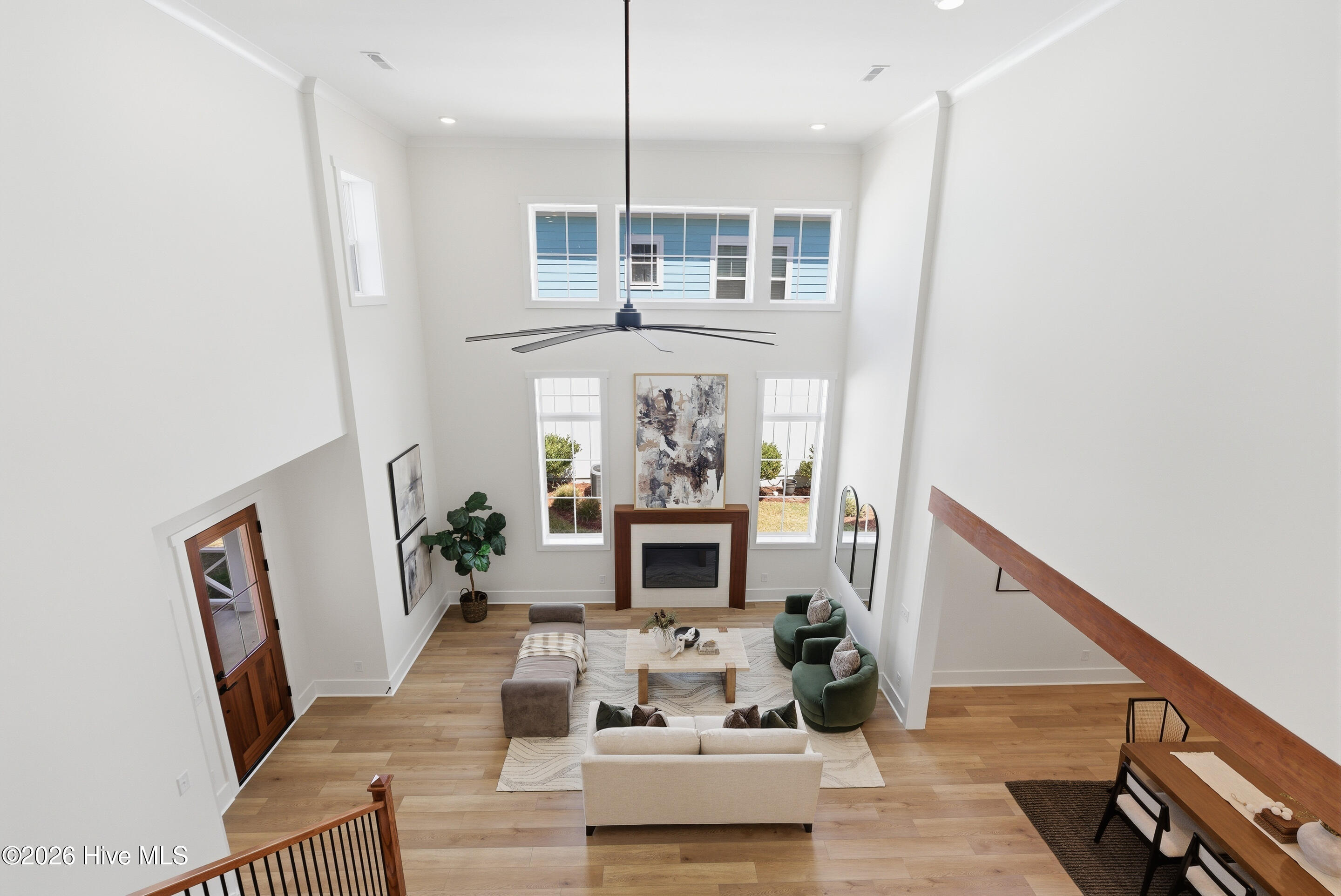 100564913 | Photo 13