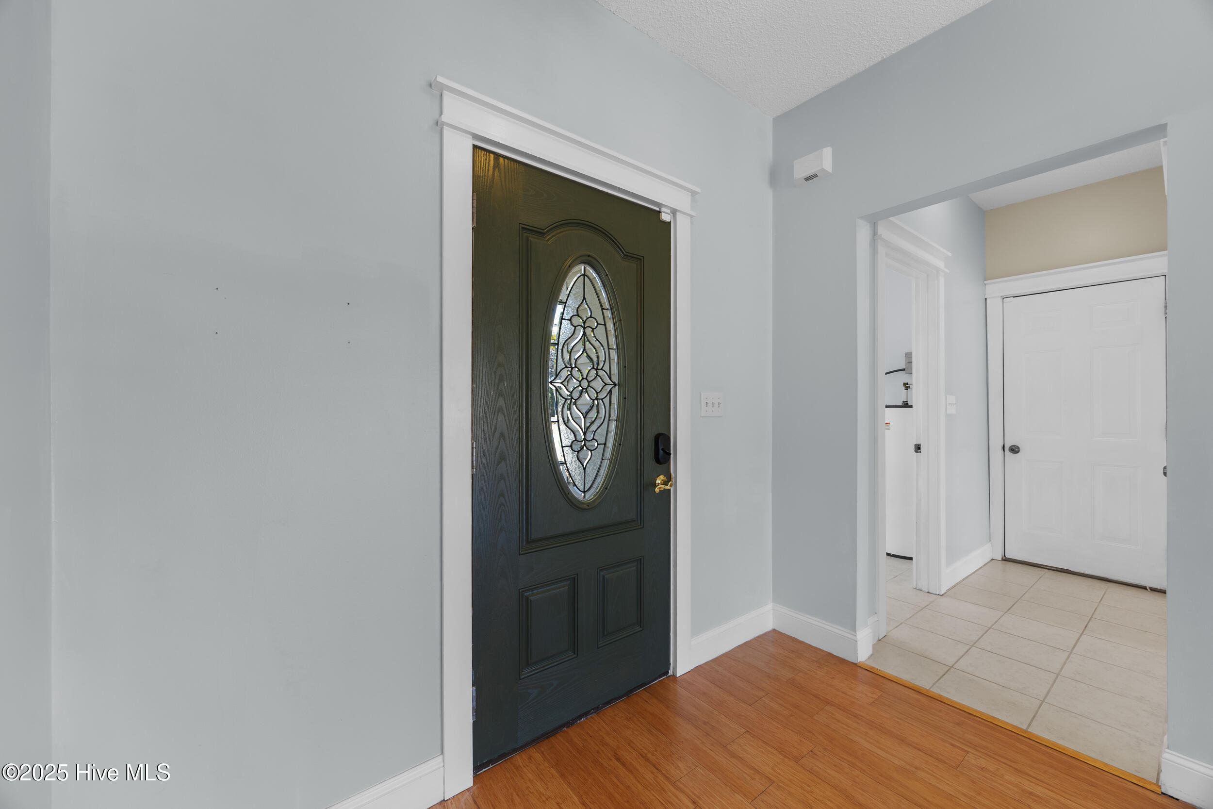 100545669 | Photo 10