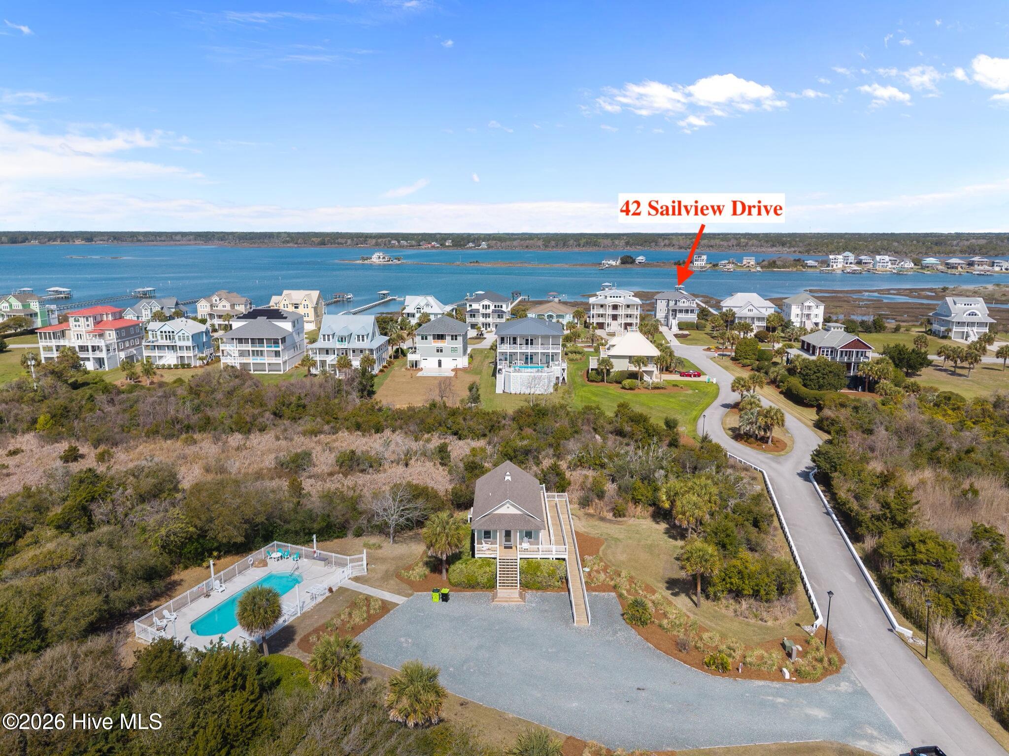 100564459 | Photo 67