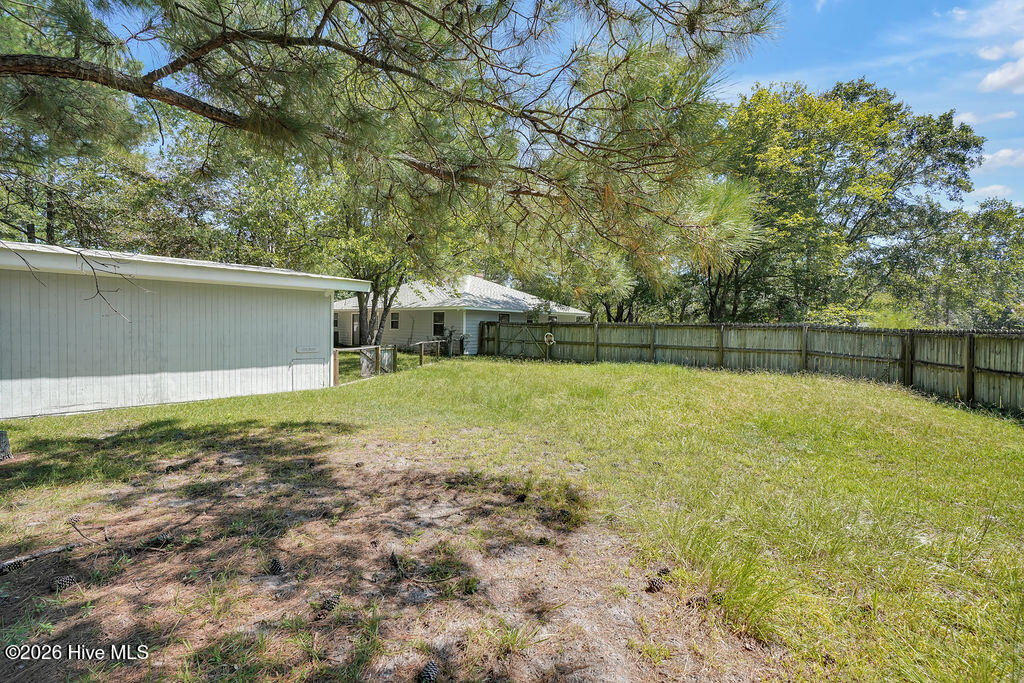 100557409 | Photo 37