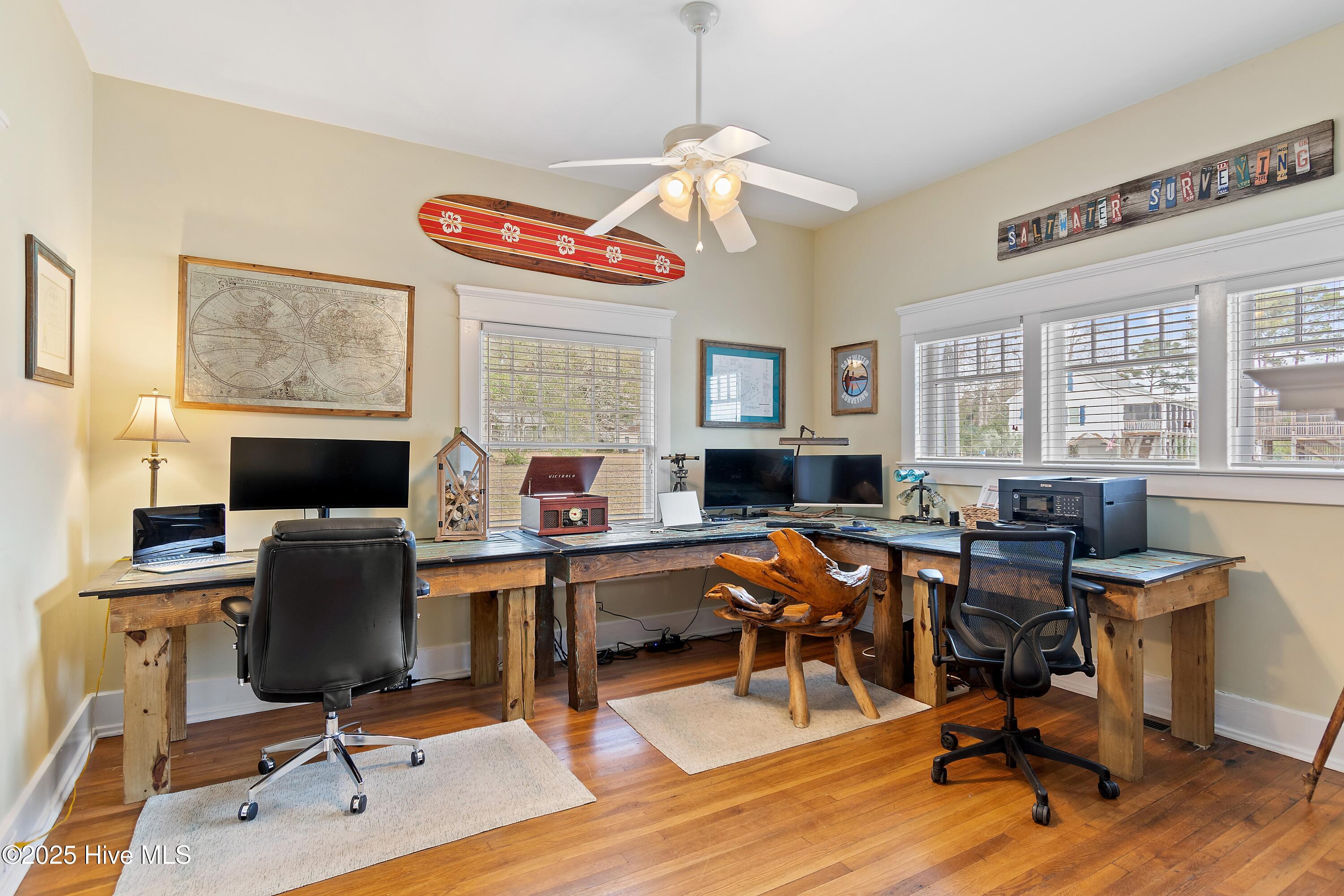 100544139 | Photo 27