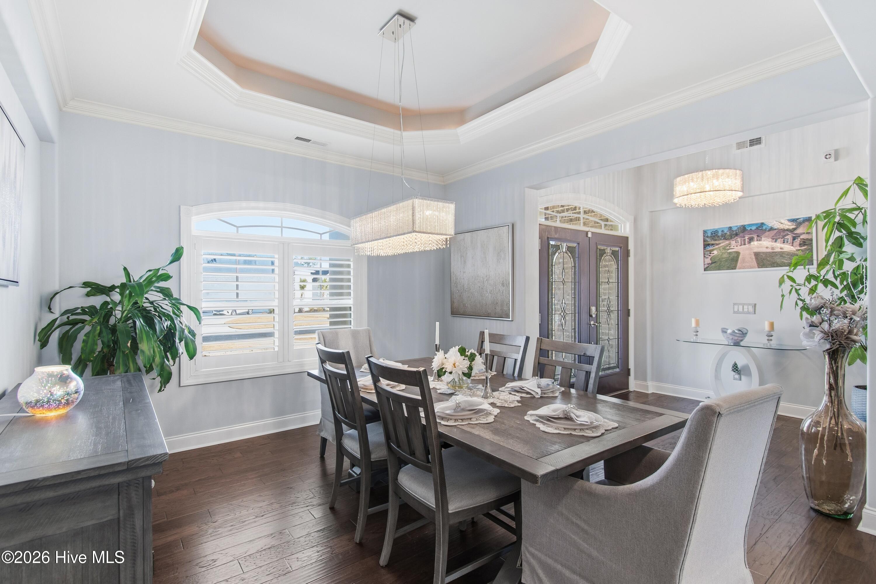 100548705 | Photo 16