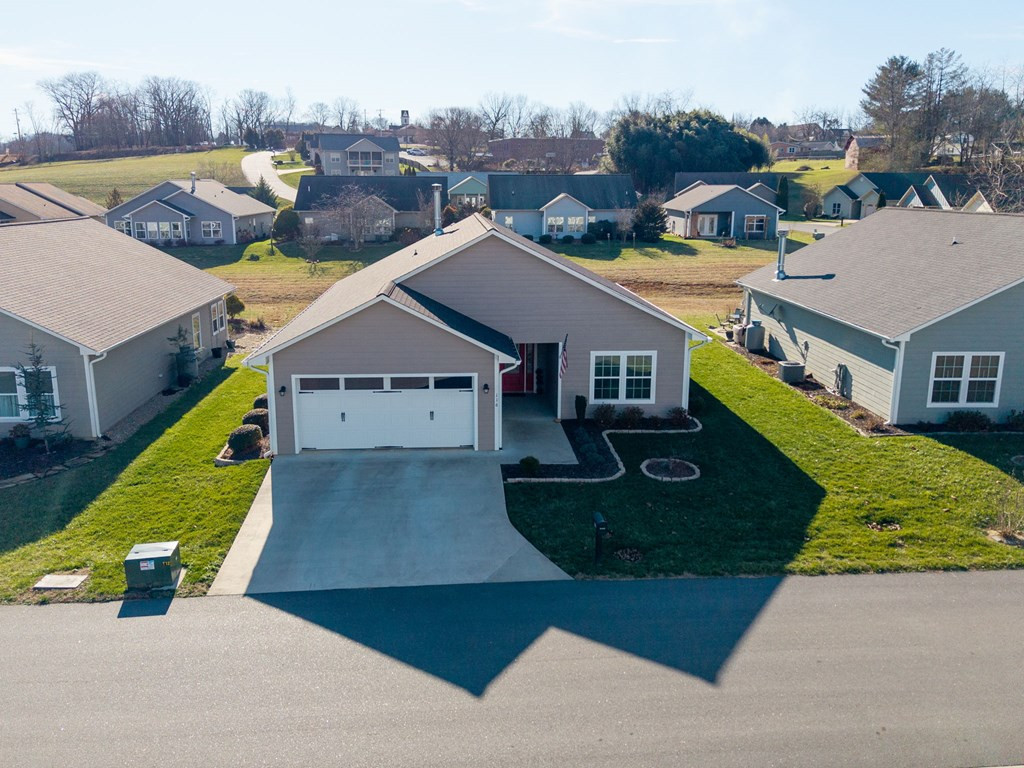 Homes for sale in Hayesville, NC | 116 Riverwalk Cir, Hayesville, NC 28904 | MLS# 98500564