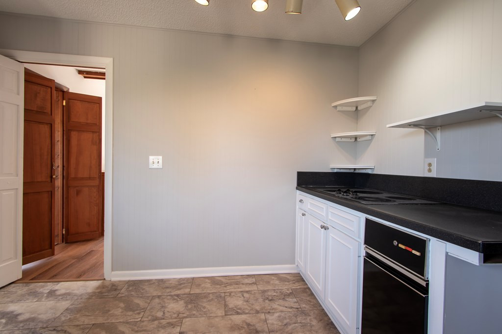 43 Hitchcock Street, Murphy, NC 28906 Listing Photo  13