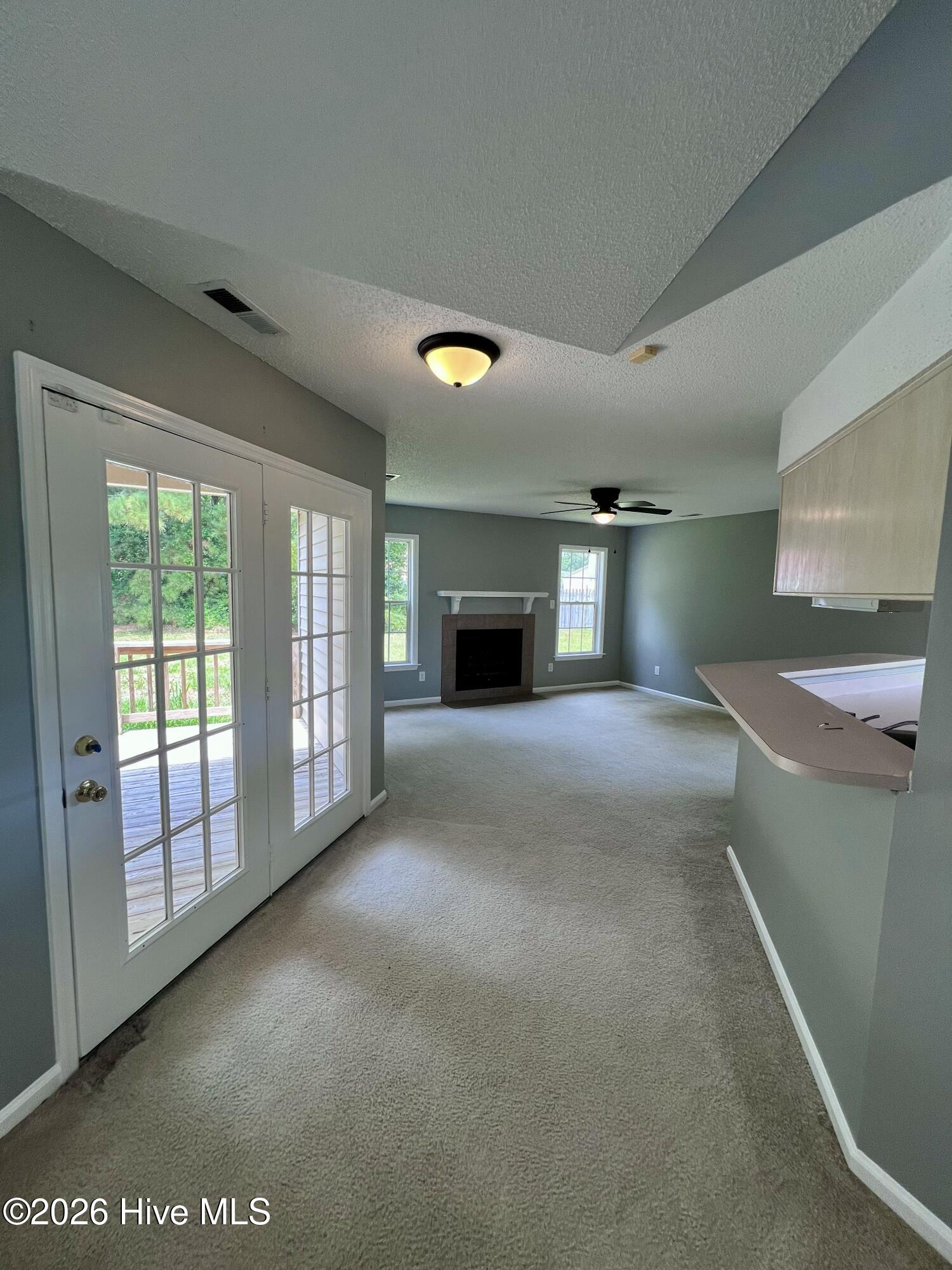 206 Rosewood Circle,Jacksonville