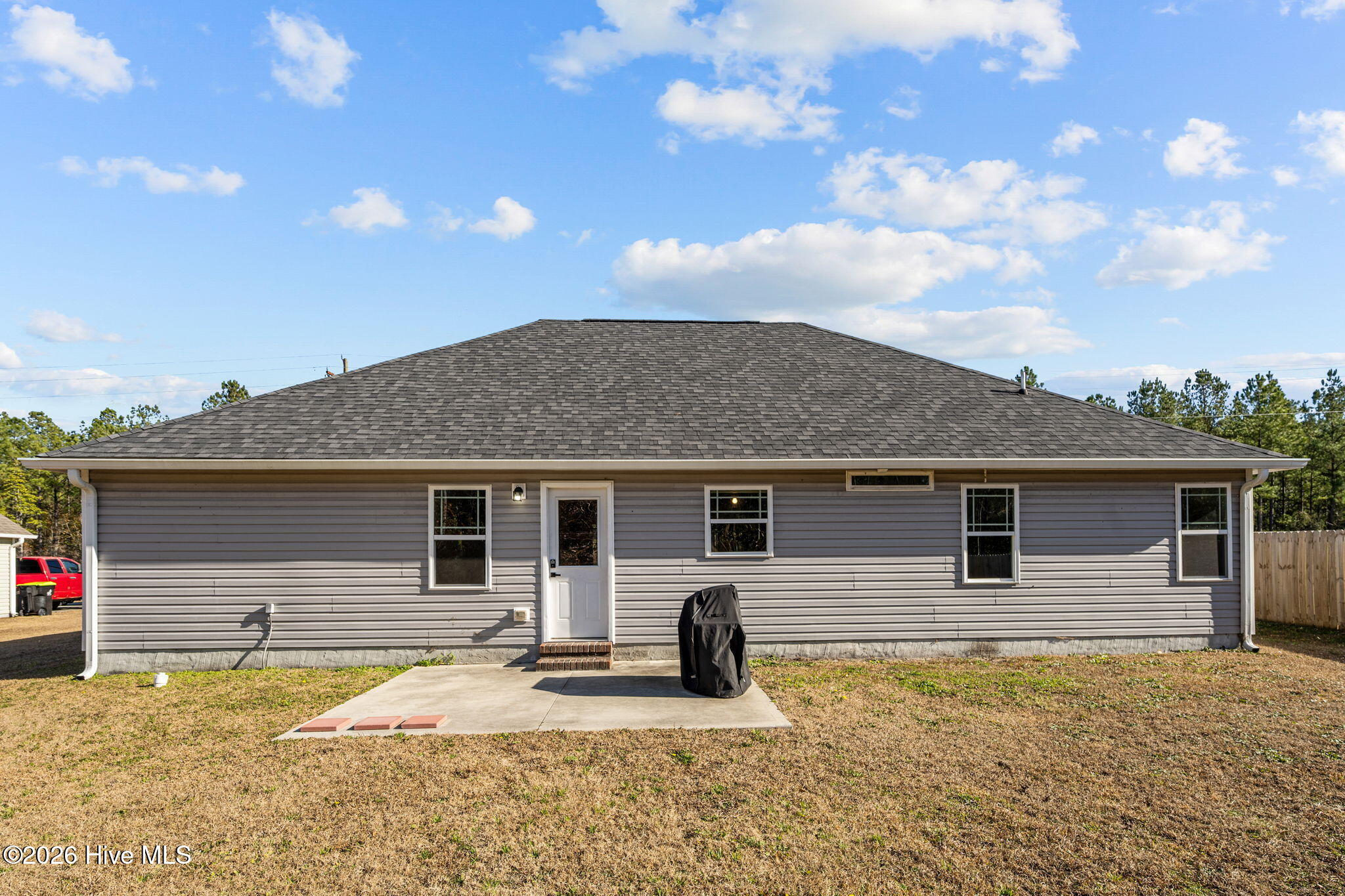 100547902 | Photo 39