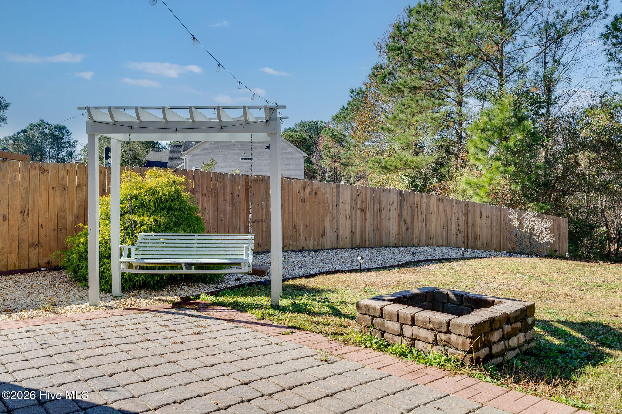 100547626 | Photo 32