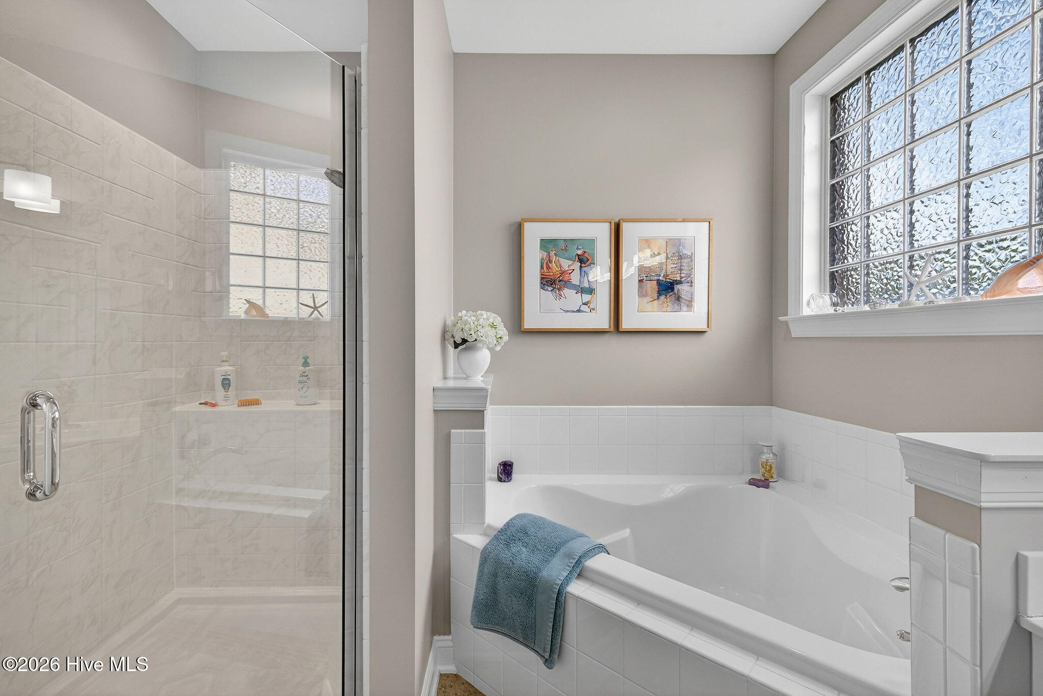 100565648 | Photo 20