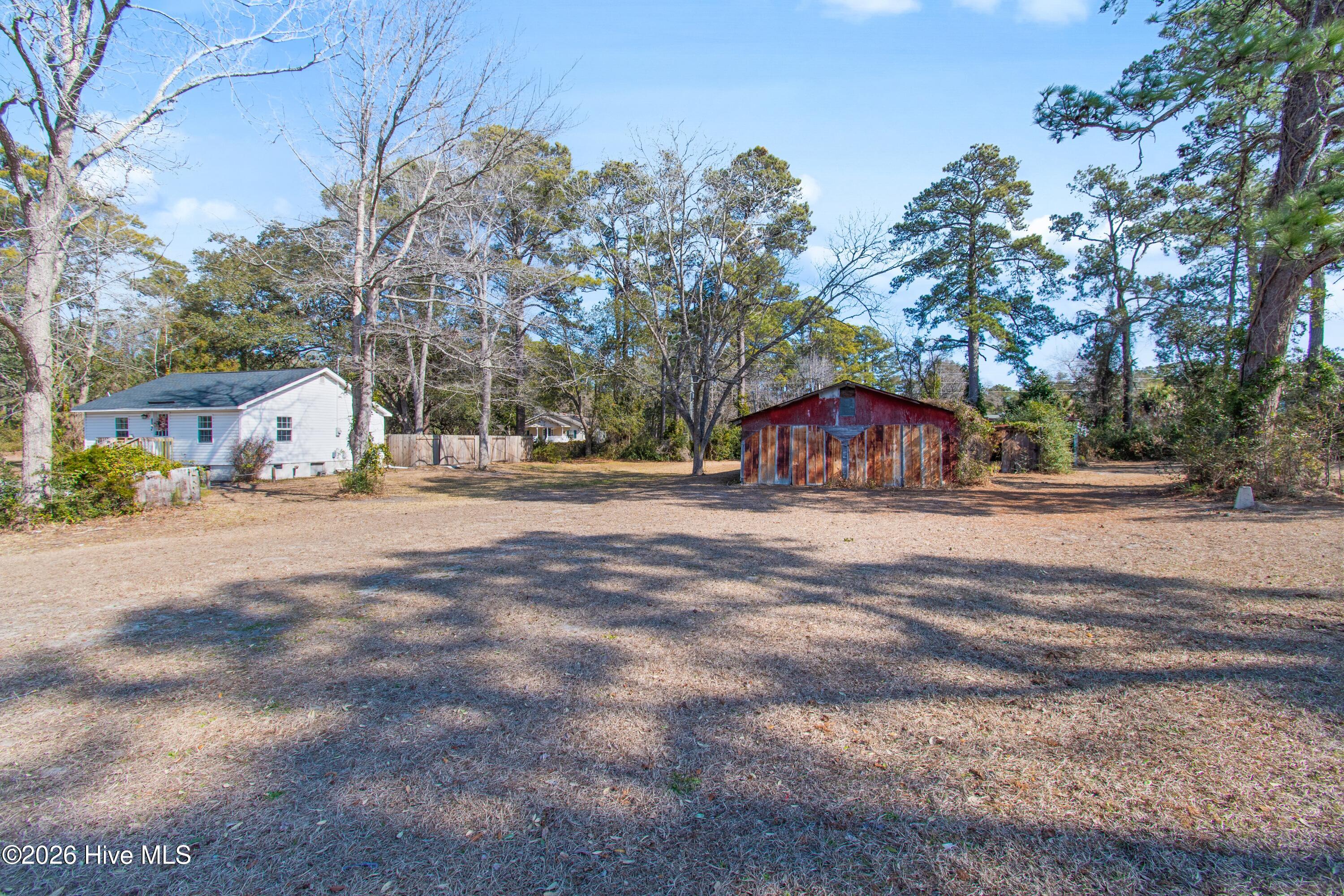 100553735 | Photo 22