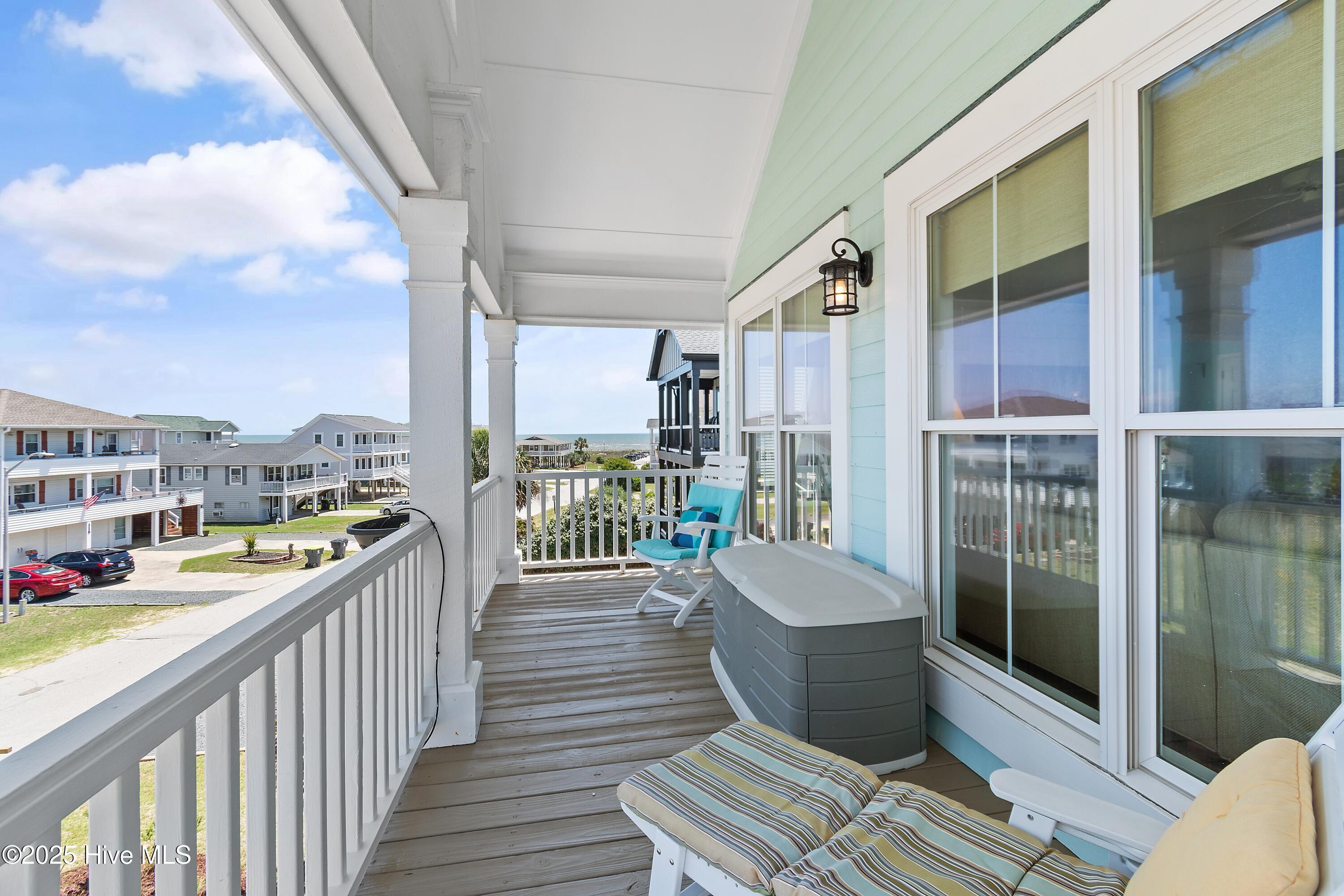 100552755 | Photo 23