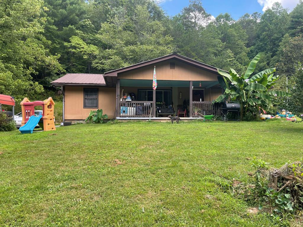 129 Old Slow Creek Road
